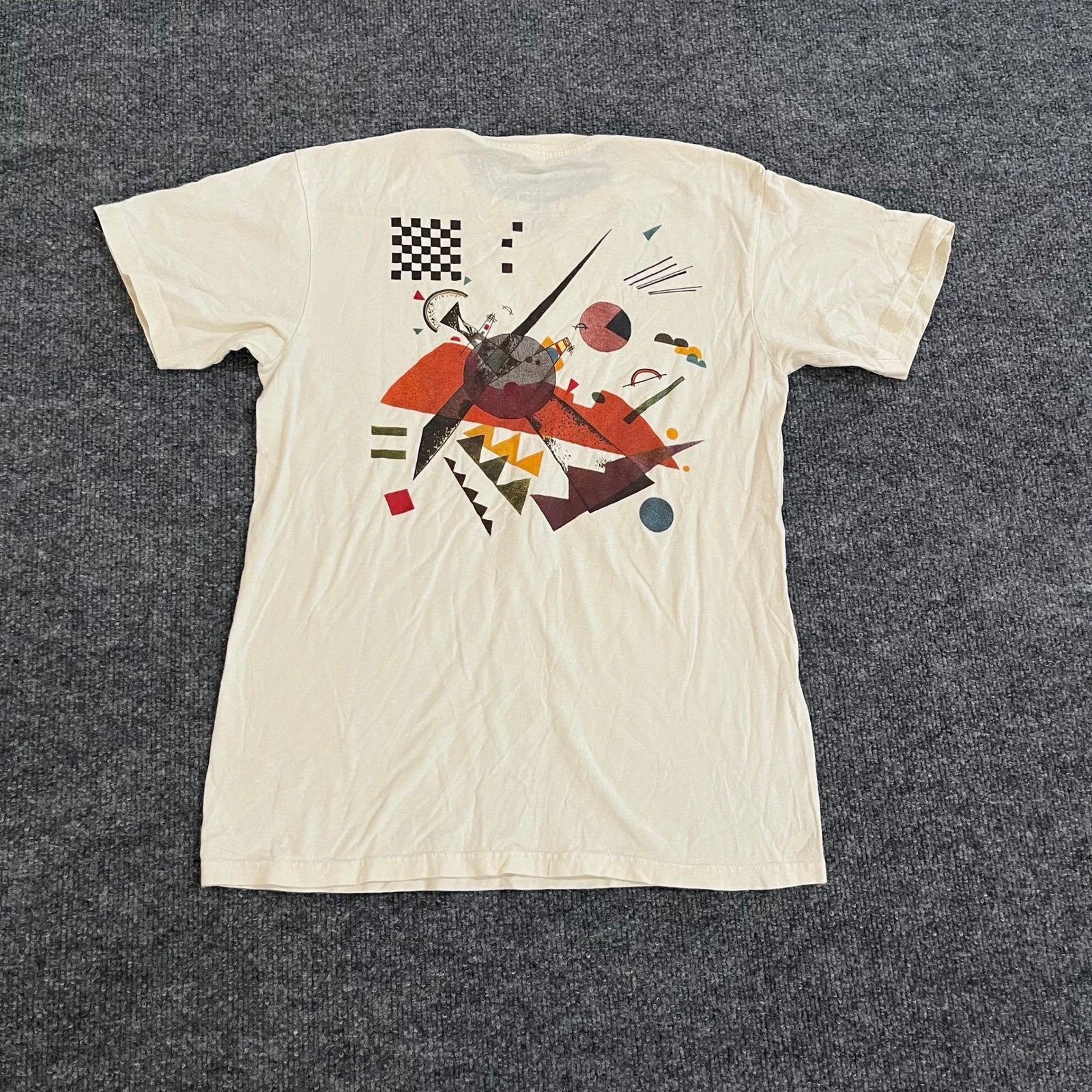 Vans T-Shirt Mens Size Small Cream MoMA Kandinsky Abstract Art Graphic Classic