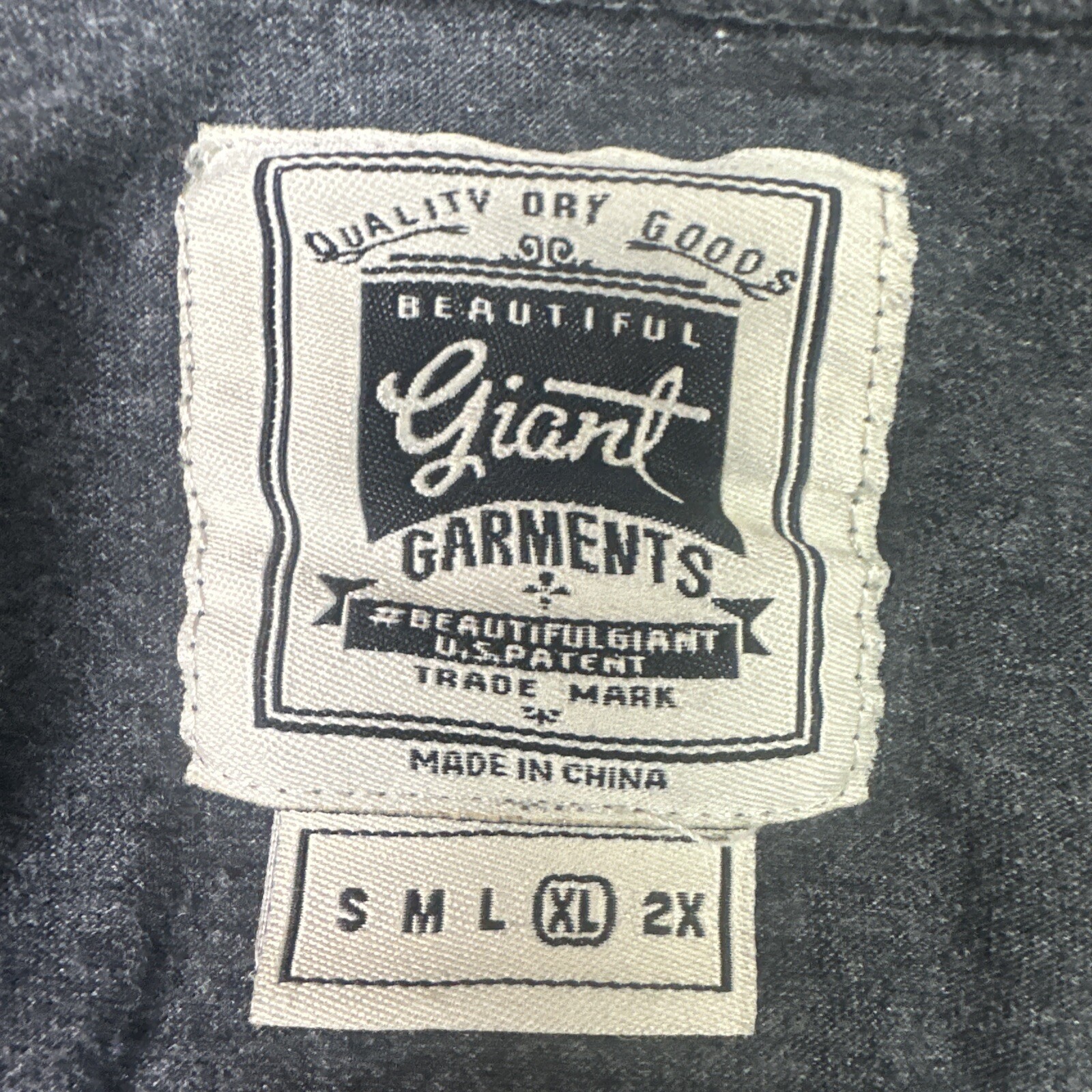 Beautiful Giant T Shirt Mens XL Dark Gray Short Sleeve Crew Neck Pocket Tee gallery