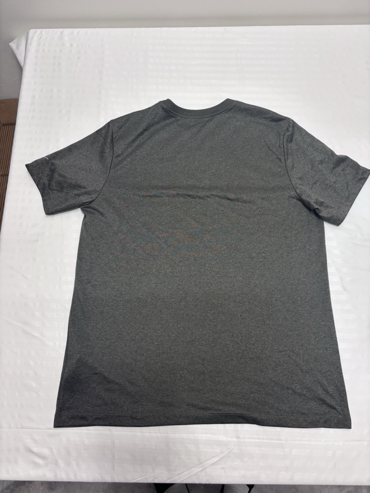 Original The Nike Tee Core Men's Athletic Cut Short Sleeve Shirt Cotton Large G gallery