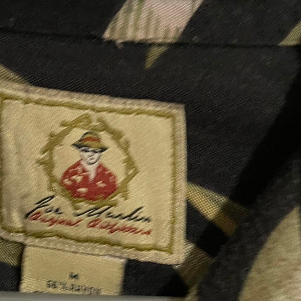 Joe Marlin 100% silk black an green shirt gallery