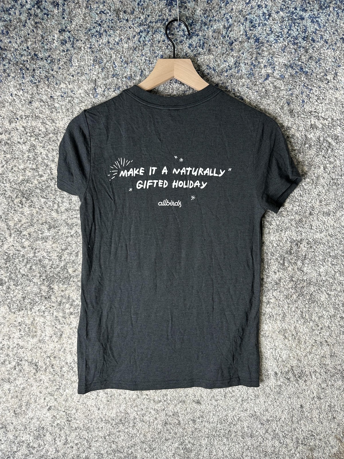 Allbirds Shirt Mens Small Gray TrinoXO Tee Classic Holiday Graphic Merino Wool gallery