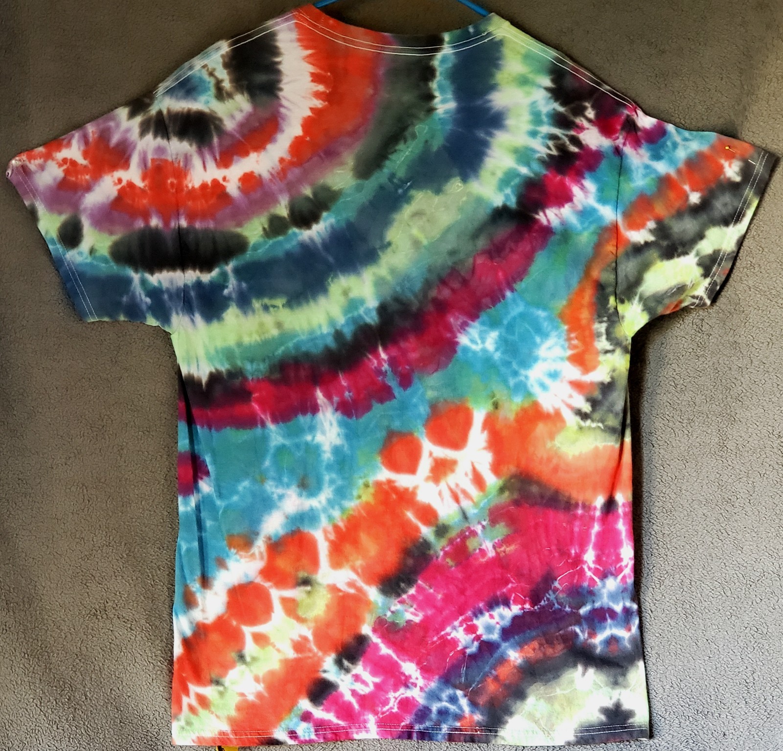 HANES SIZE LARGE 100% Cotton Tye Dyed Shirt Pre-washed WON'T FADE VERY SOFT gallery