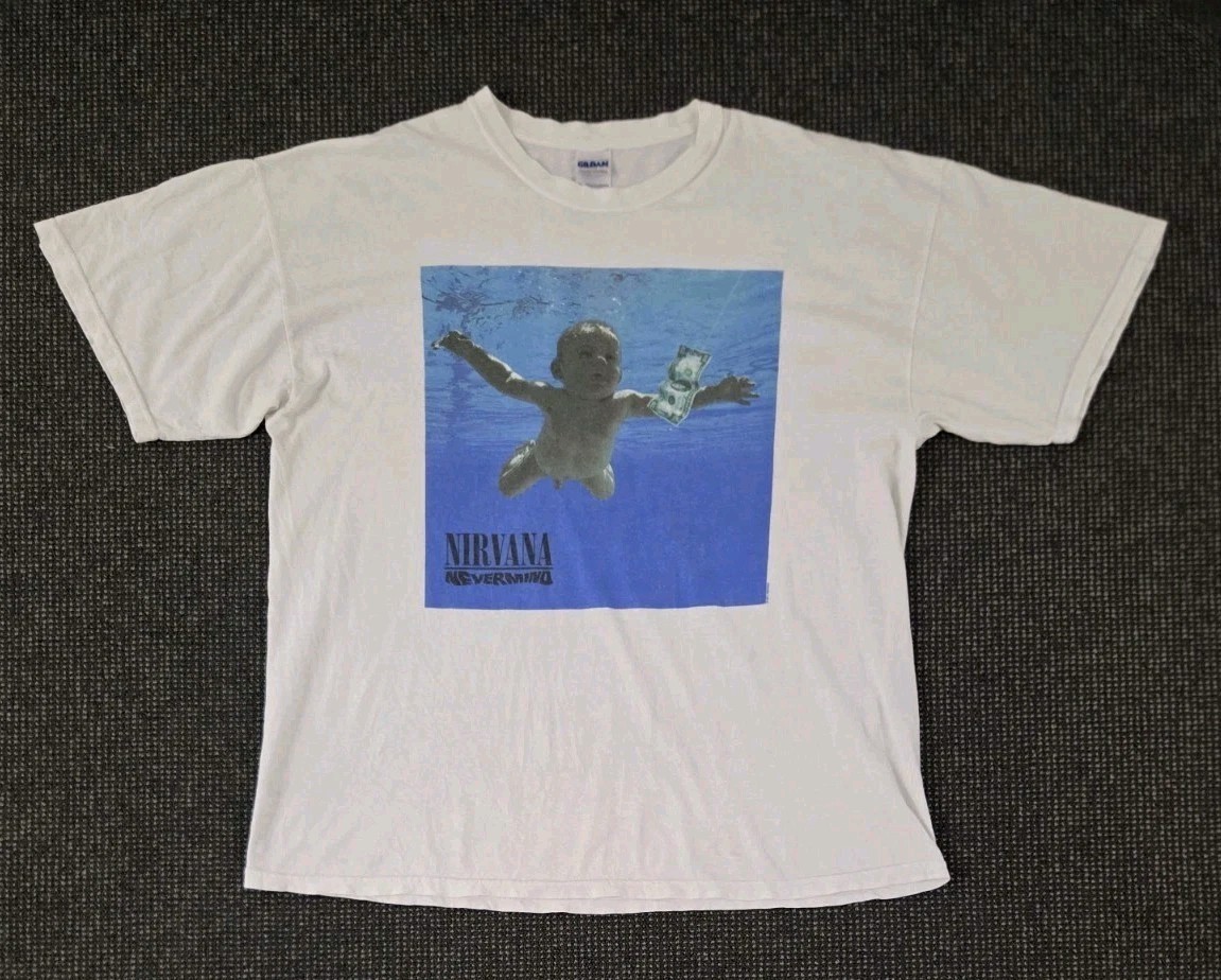 🔶️NIRVANA T SHIRT 2011 GILDAN XL SEATTLE GRUNGE NEVERMIND RETRO KURT COBAIN gallery