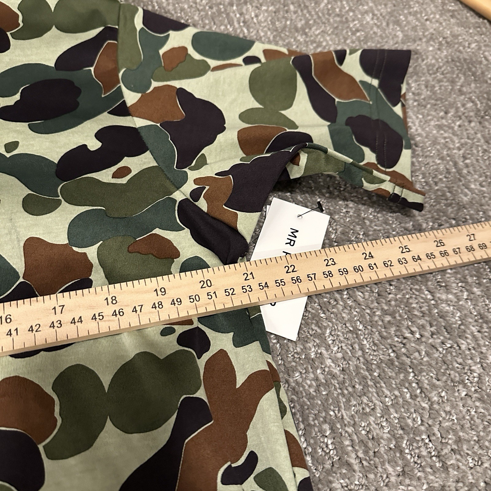 Junya Watanabe COMME des Garcons Men's Camouflage T-Shirt Size Medium New W Tags gallery