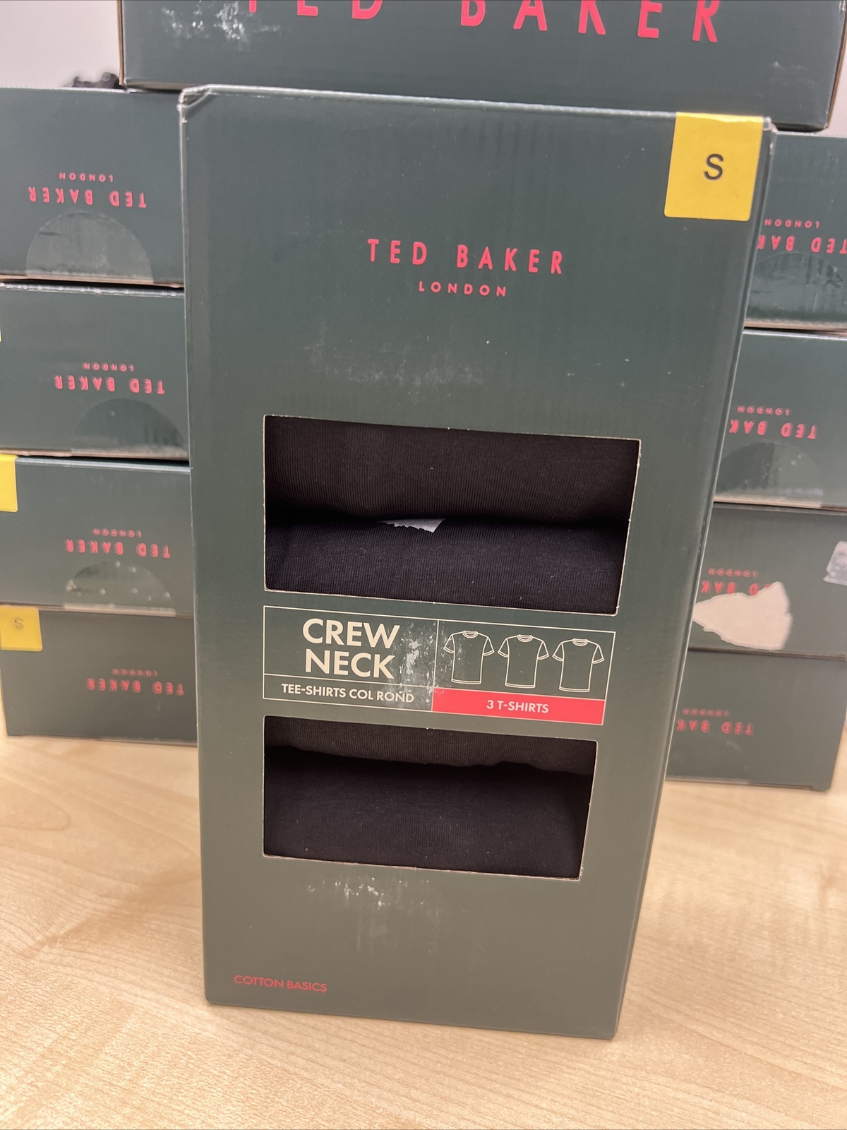 Ted Baker Men’s T-Shirt, 3 Pack in Black, Small – 5160-1-AH