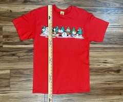 Peanuts Shirt Mens Medium Snoopy Christmas Winter Scene Snowman Red Shirt