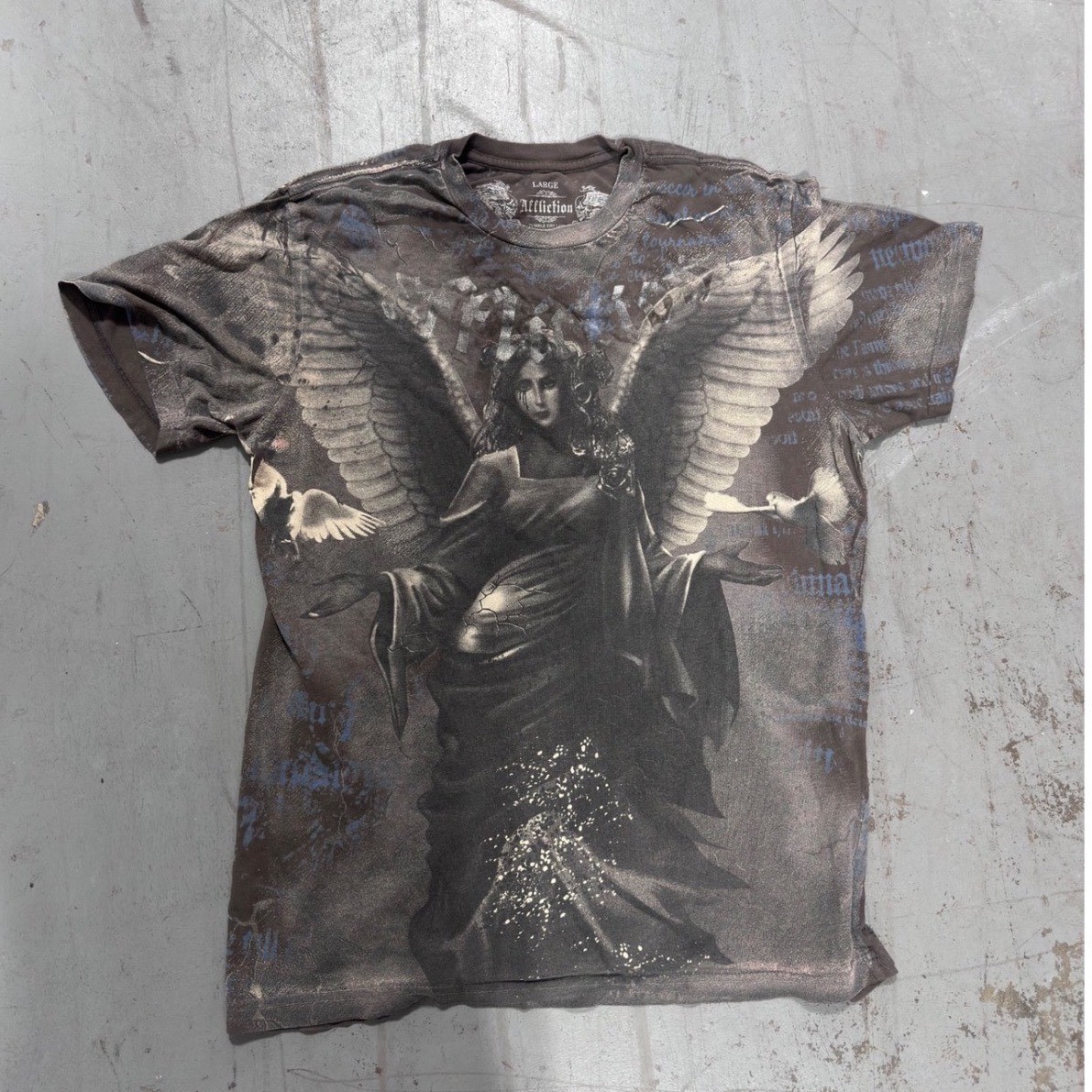 Y2K Affliction Mens Angel Graphic TShirt Lrg Black Distressed MMA All Over Print
