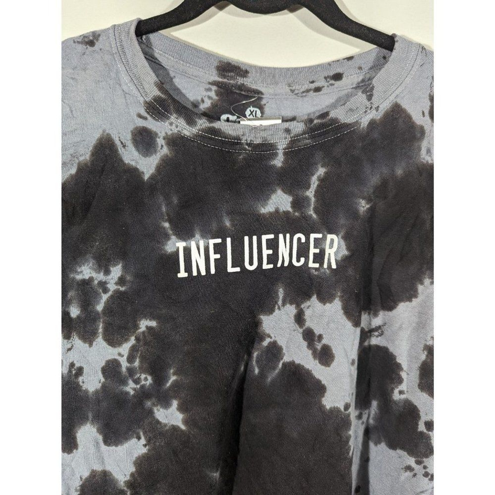 Goodie Two Sleeves Mens Tie Dye Influencer Short Sleeve Crewneck Shirt Sz XL gallery