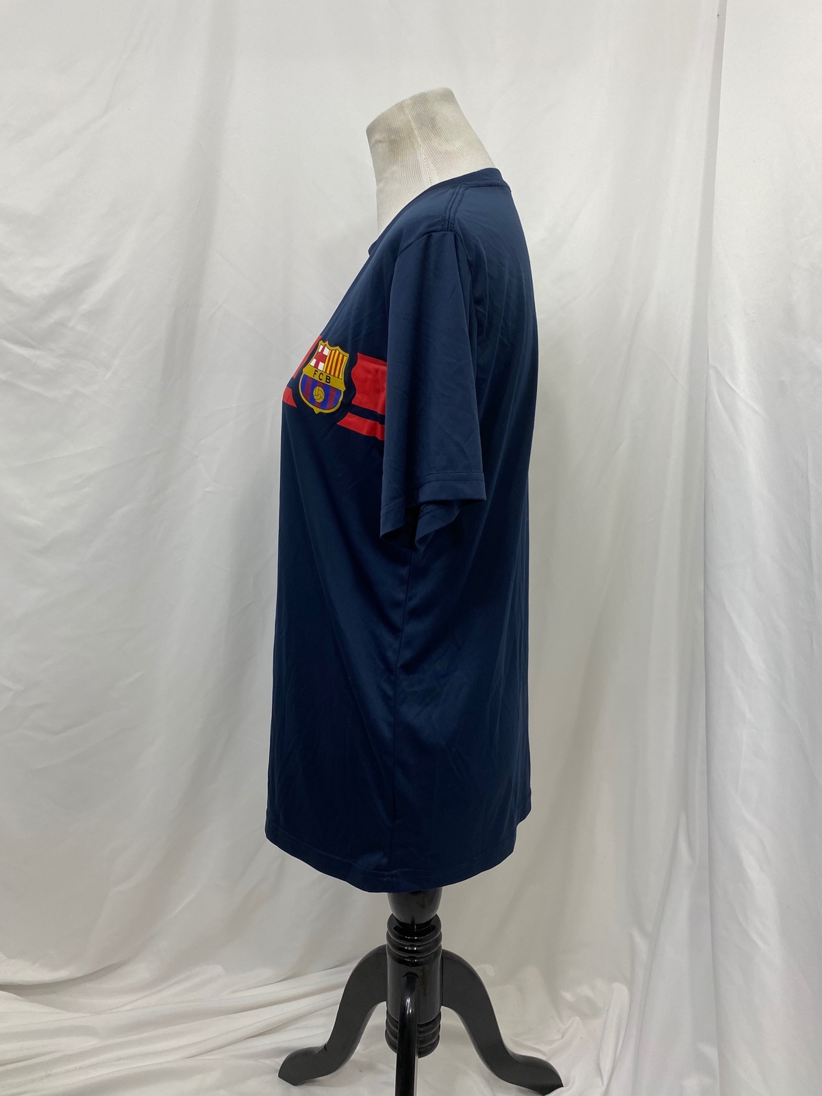 FC Barcelona Men’s Medium Soccer Shirt Blue Short Sleeve Crew Neck gallery