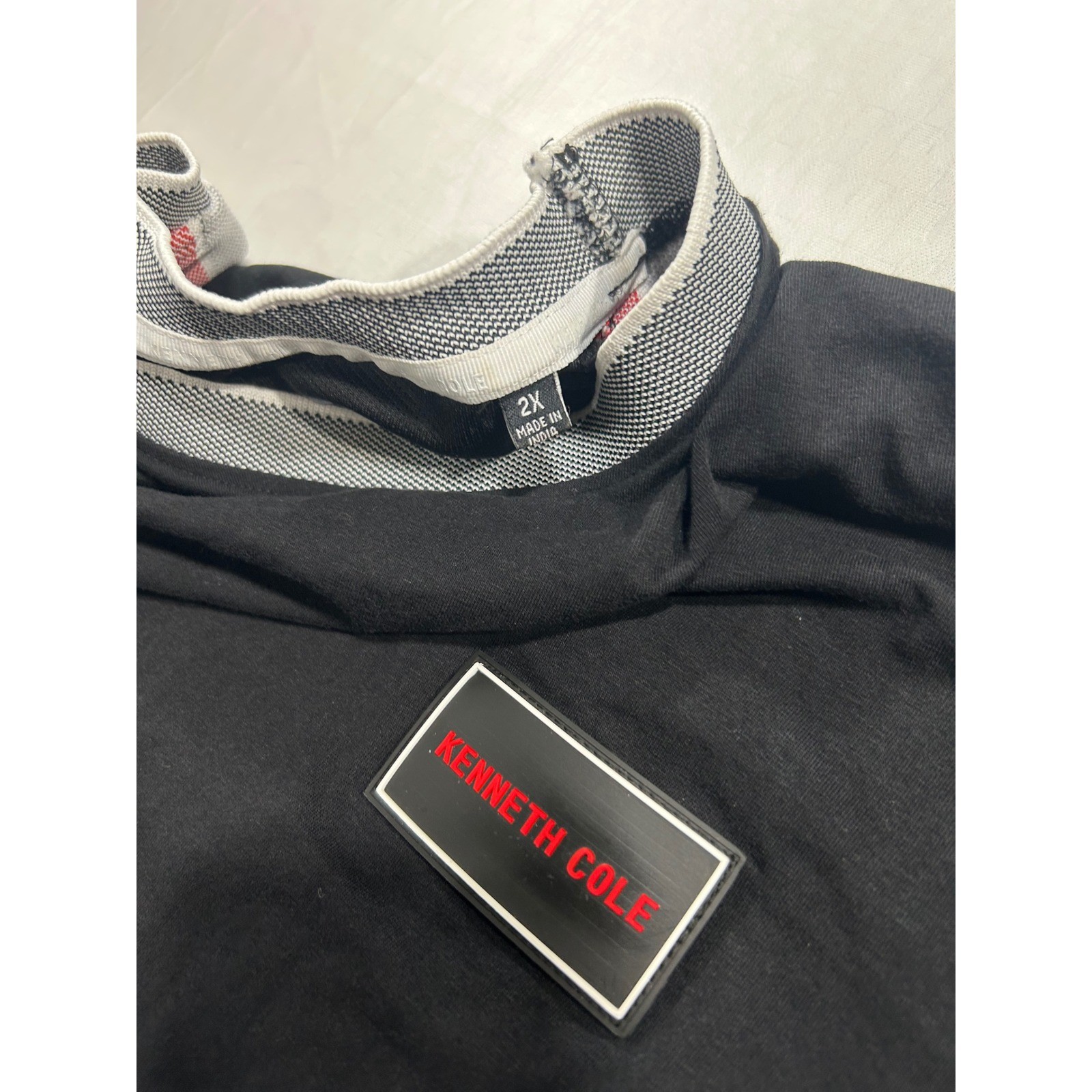 Kenneth Cole Mens 2X Black T-Shirt Rubber Logo Patch Contrast Trim Short Sleeve gallery
