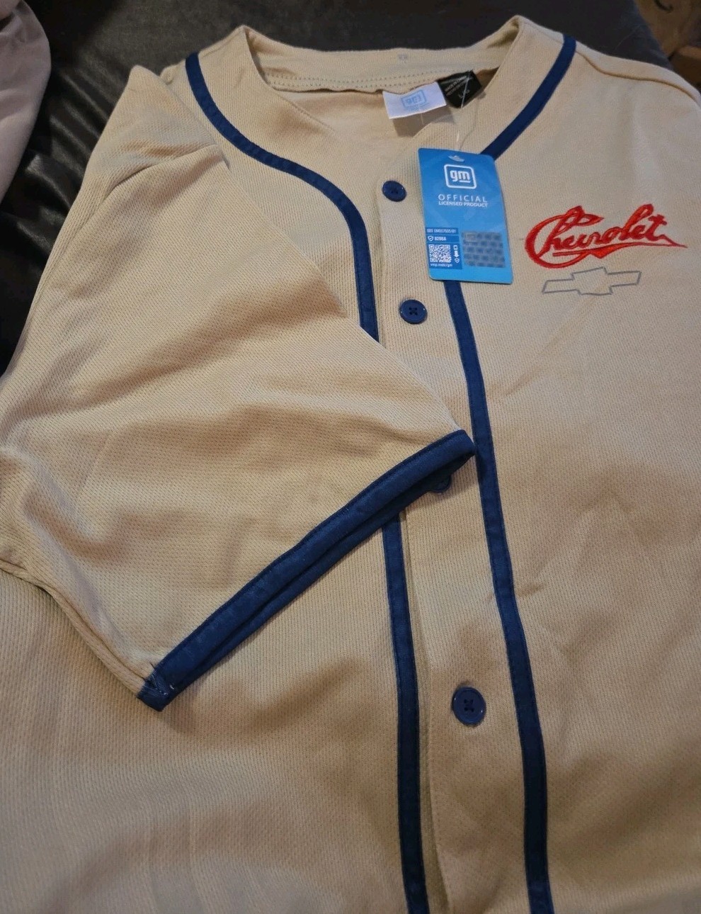 NWT Chevrolet 11 Baseball Jersey Shirt Mens Large Cream Blue GM Licensed Button gallery