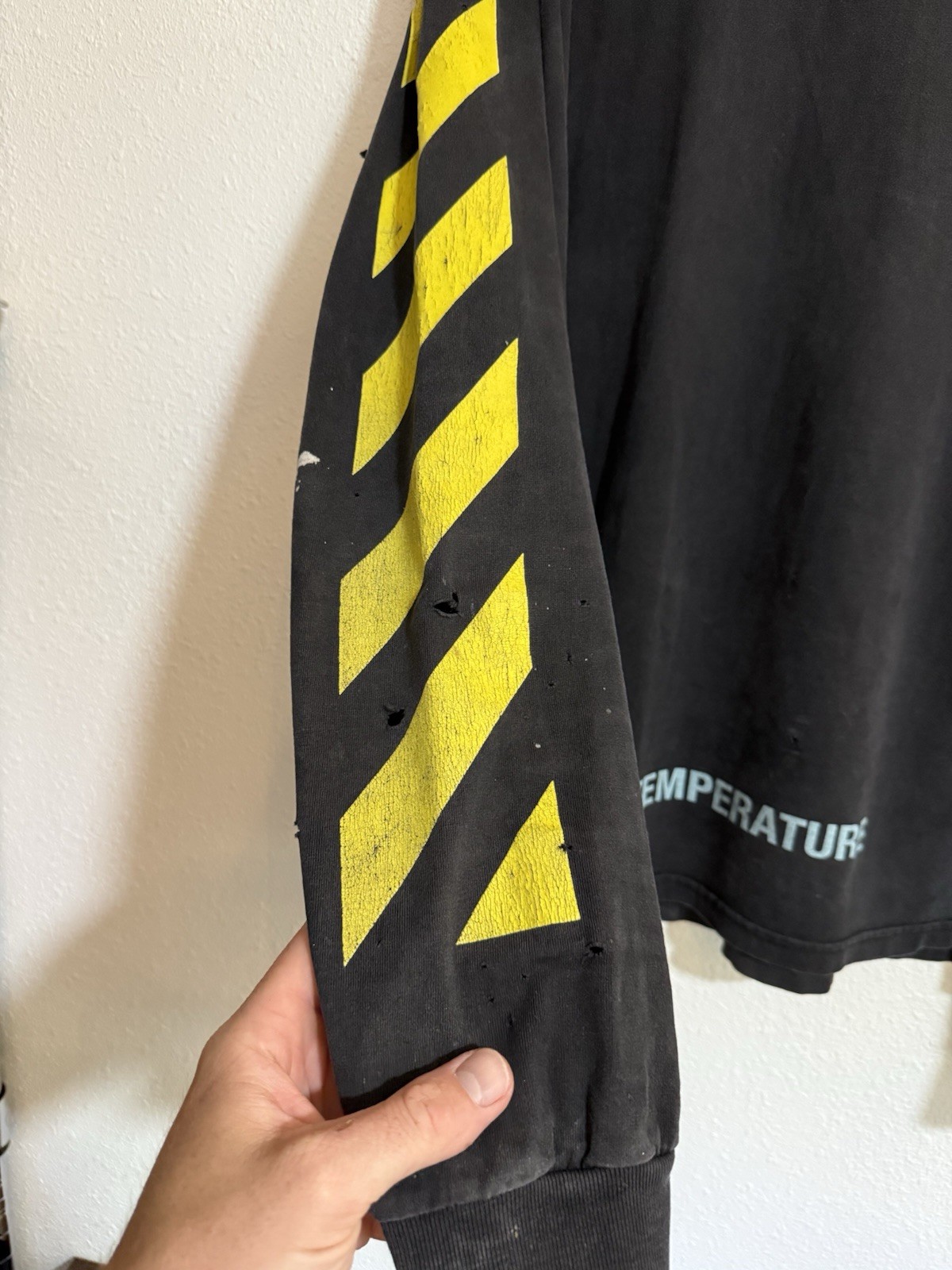 VTG OFF-White Caution Tape Long Sleeve Size Large gallery