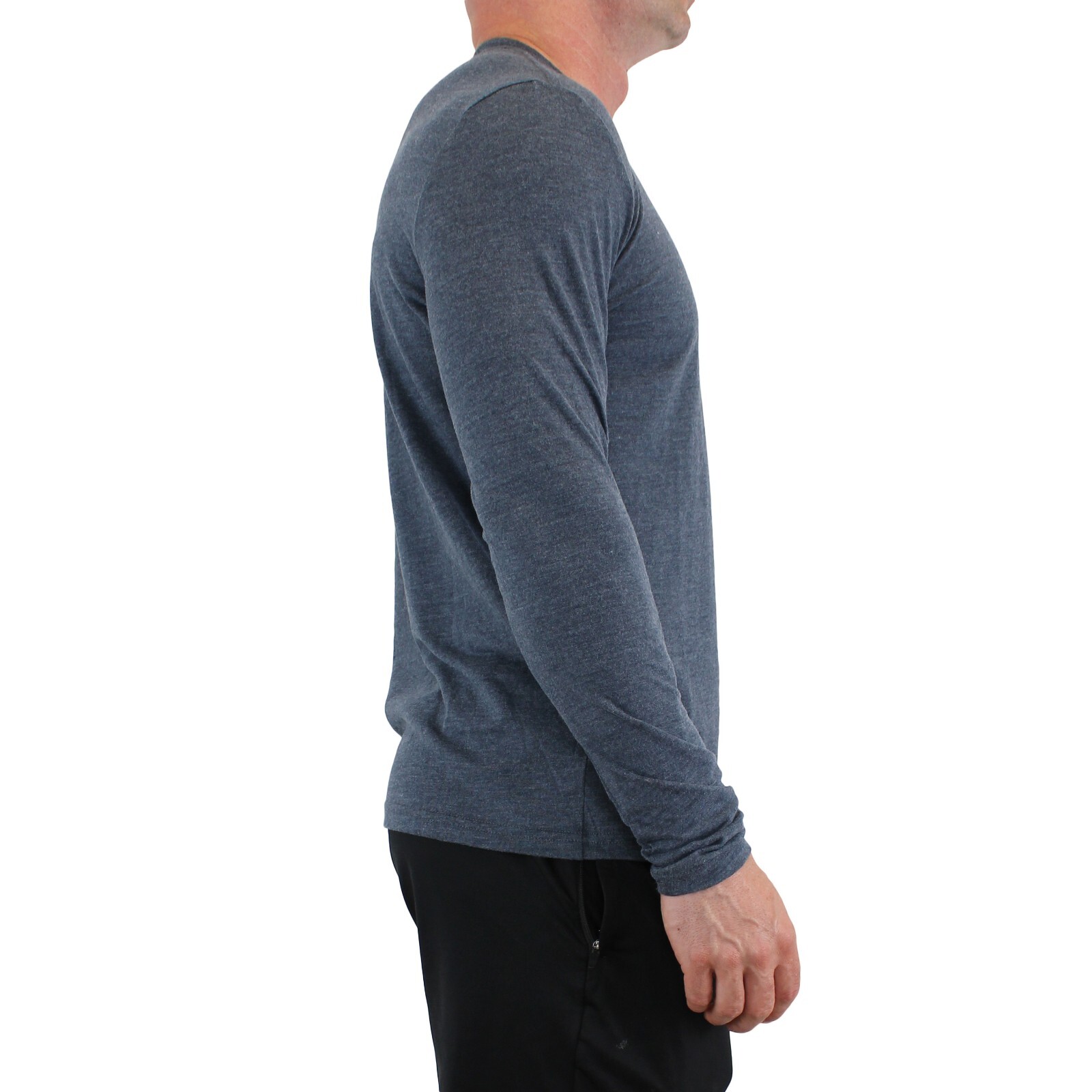 True Classic Men's Shirt, Long Sleeve Classic Ribbed Crew Neck, MSRP $35 gallery