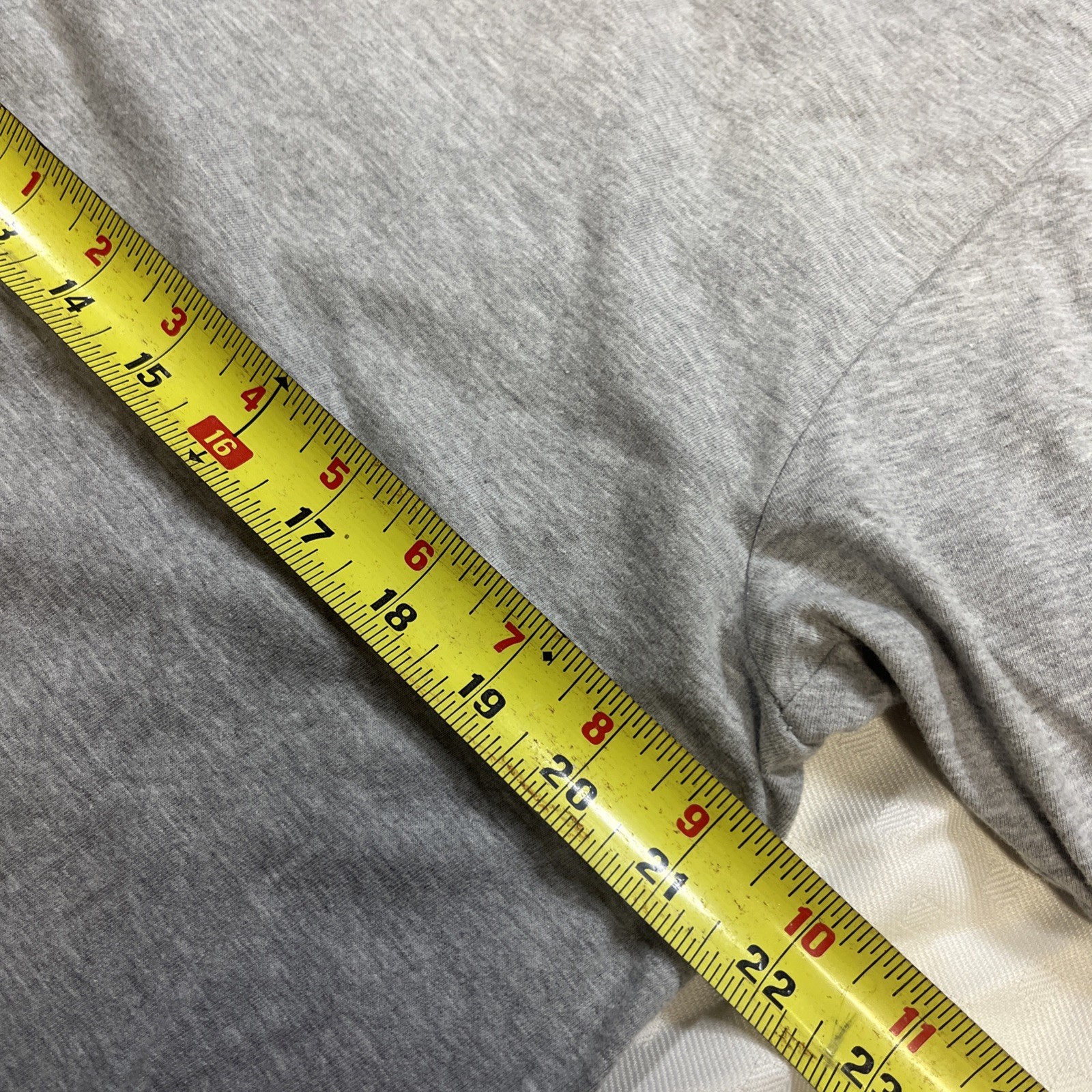 Columbia Greater Outdoor Gear Jeep Graphic T-shirt Men XL Grey Short Sleeve gallery