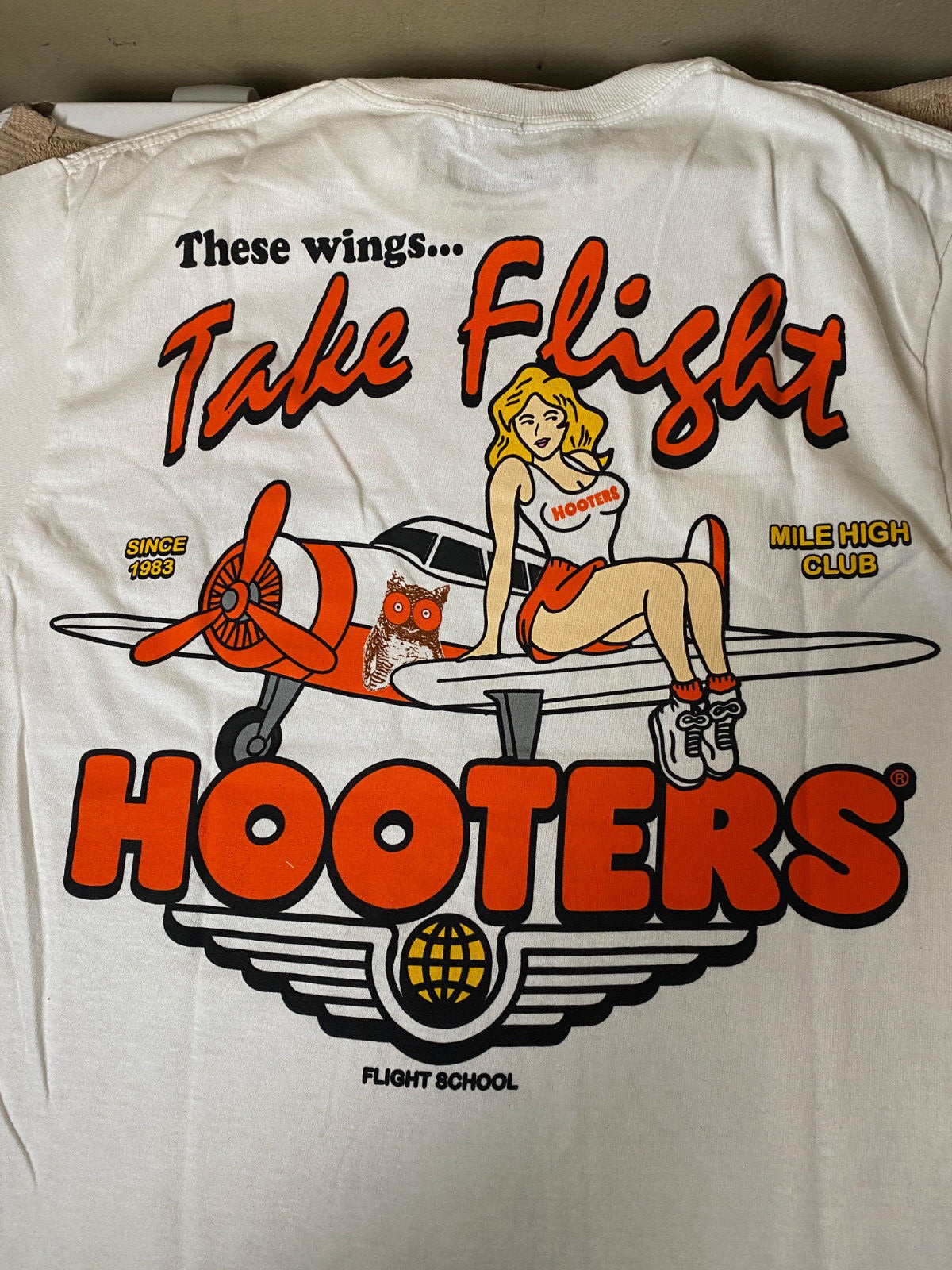 NWT-HOOTERS These Wings Take Flight Double Sided Ripple Junction WHT Graphic Tee gallery