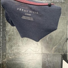 Perry ellis colorblock crew neck