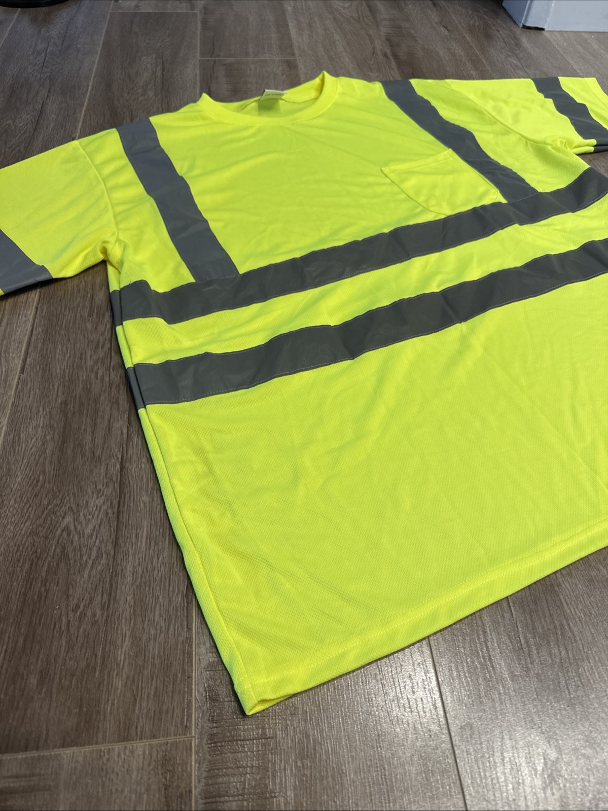 High-Visibility Safety Shirt Chest Pocket Size 2X NEW gallery