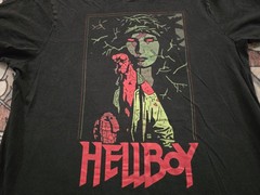 Hellboy Mike Mignola Comic Art L T-Shirt Dark Horse Liz Sherman Tee