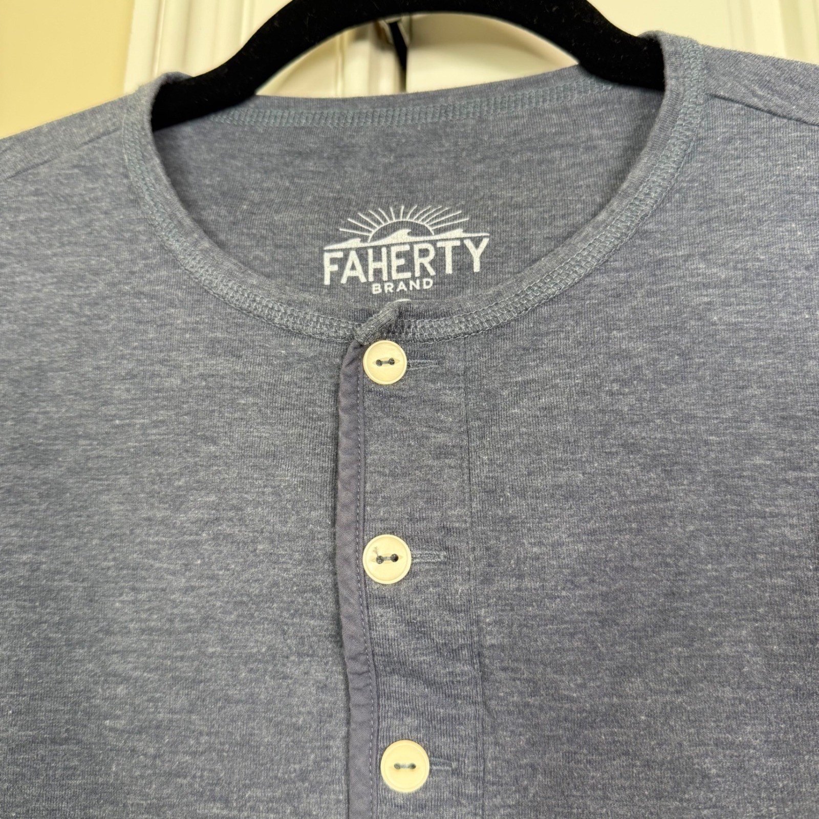 Faherty Henley Shirt Mens Small Heathered Blue Long Sleeve Jersey Casual Tee gallery
