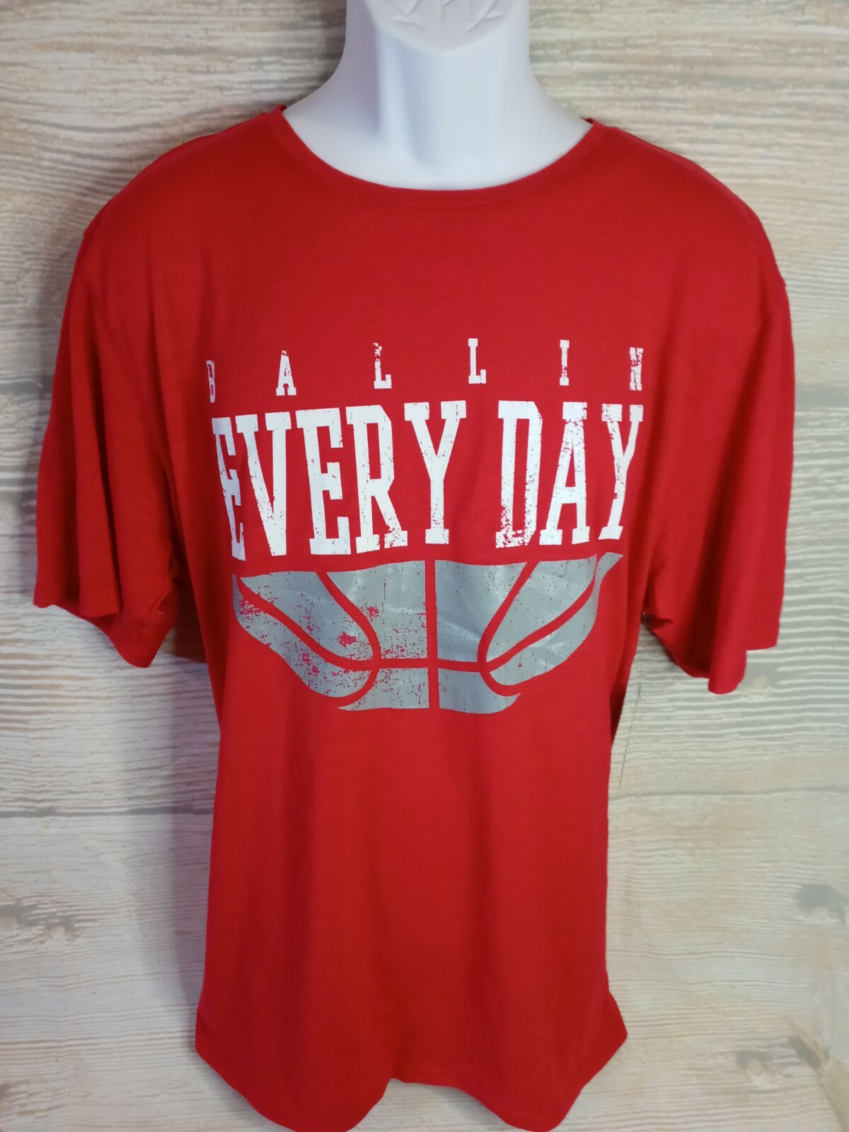 New Men's XL Graphic Tee T-Shirt "Ballin Every Day" Basketball March Madness NBA gallery