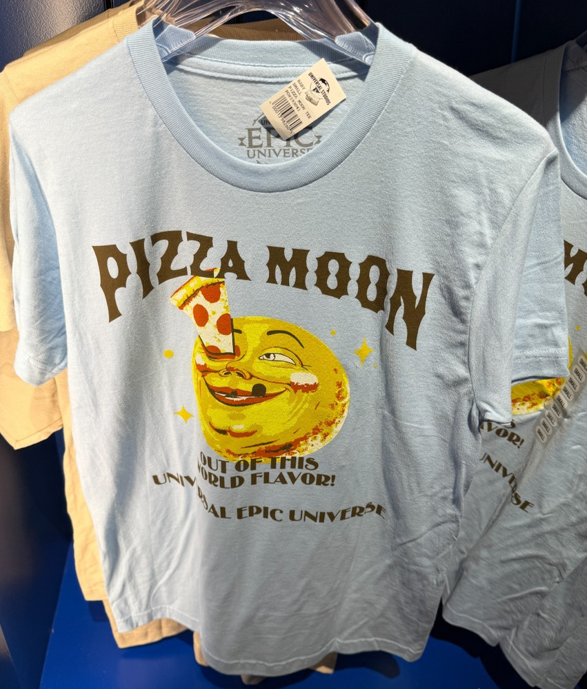 Universal Studios Epic Universe Pizza Moon Baby Blue T-Shirt 2026 NWT