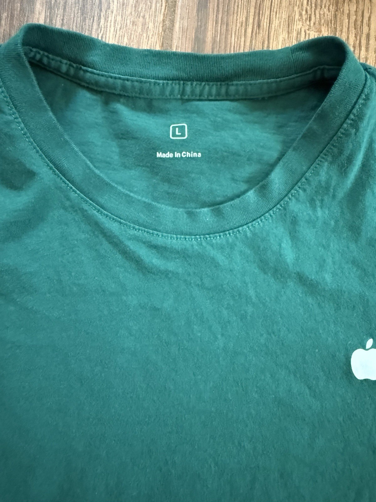 Apple Men's Green Cotton Jersey Short Sleeve Crew Neck Logo T-Shirt L gallery