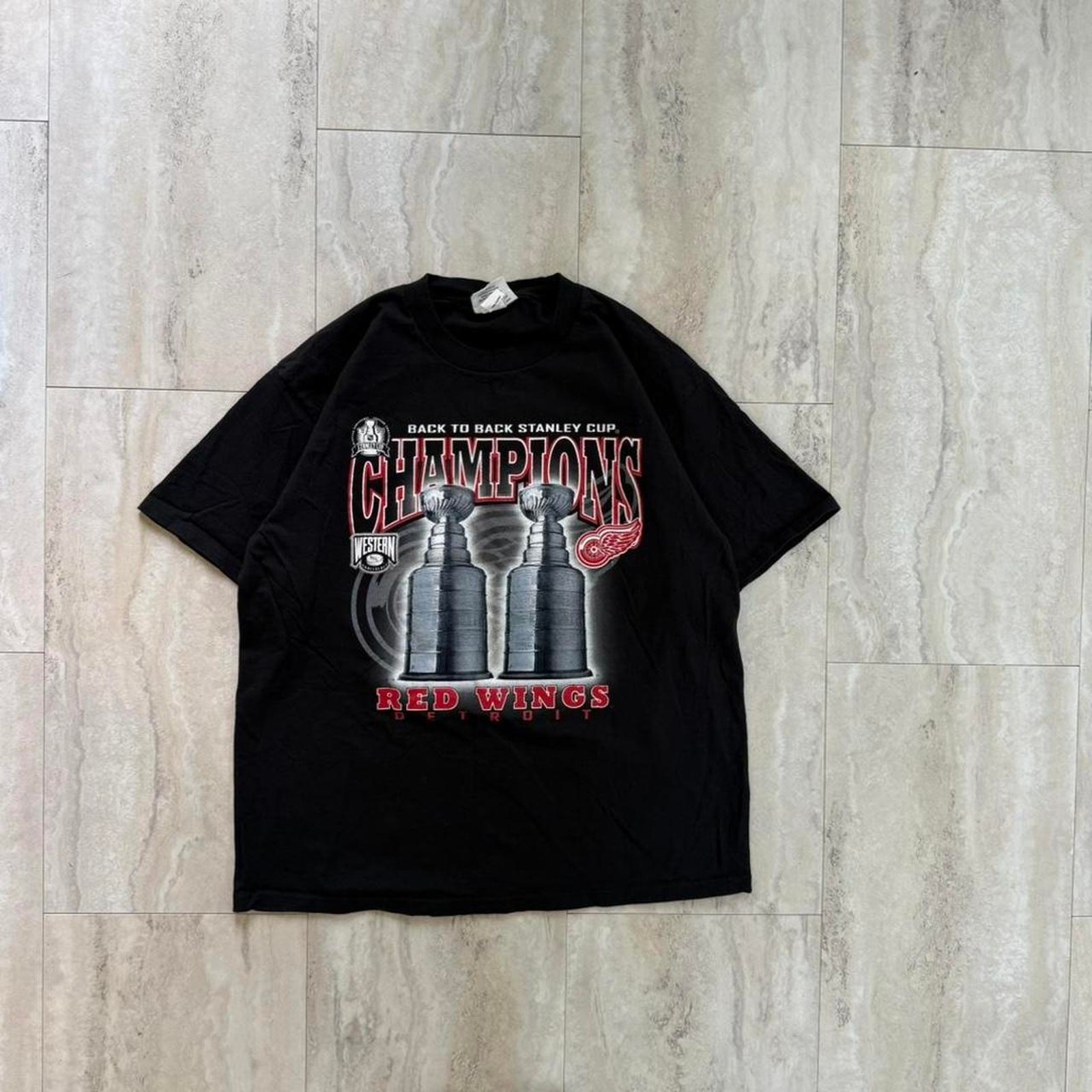 Vintage 1998 Detroit Red Wings Stanley Cup Champions BacktoBack NHL Graphic Tee