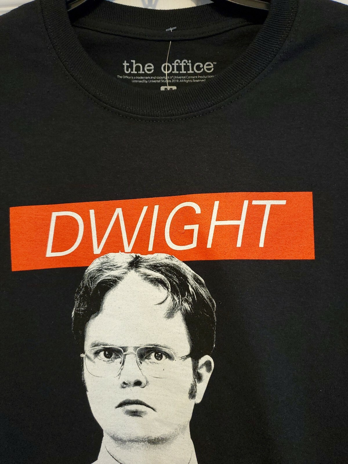New The Office Dwight Schrute Portrait Long Sleeve Mens Medium T-Shirt gallery