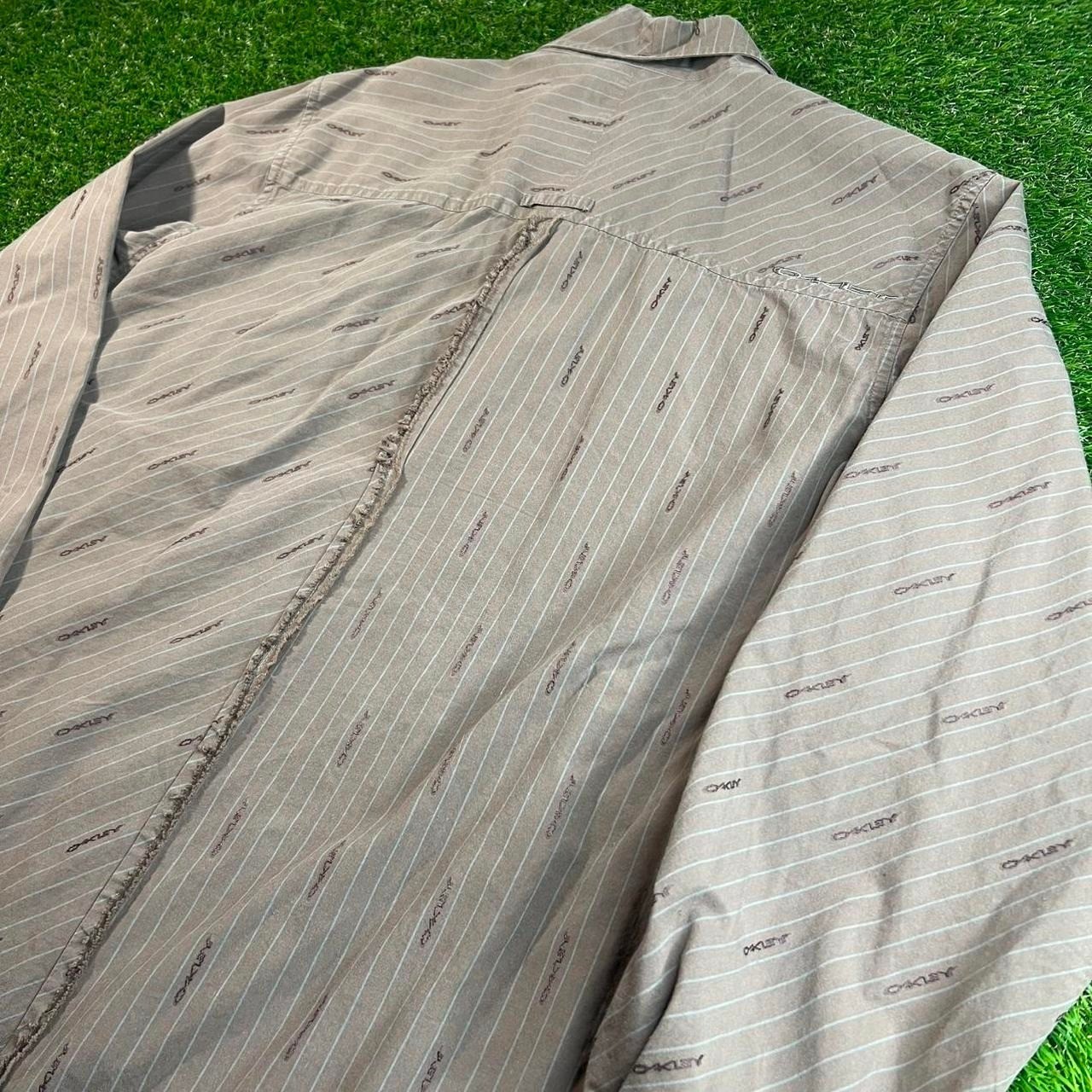 Vintage Oakley Logo Print Button Up Shirt Brown Stripe Y2K Mens Large Skate gallery