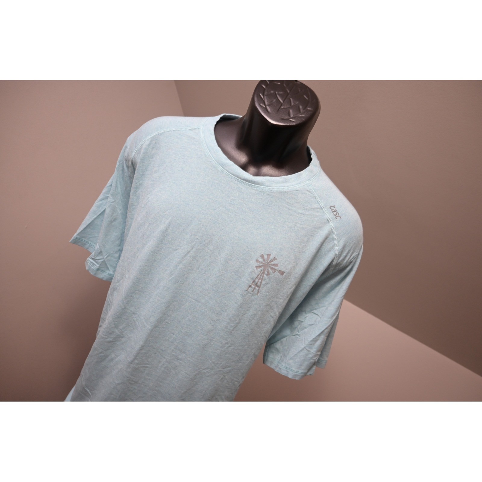 tasc Performance T-Shirt Mens XXL Light Blue Windmill Graphic Athletic Excellent gallery