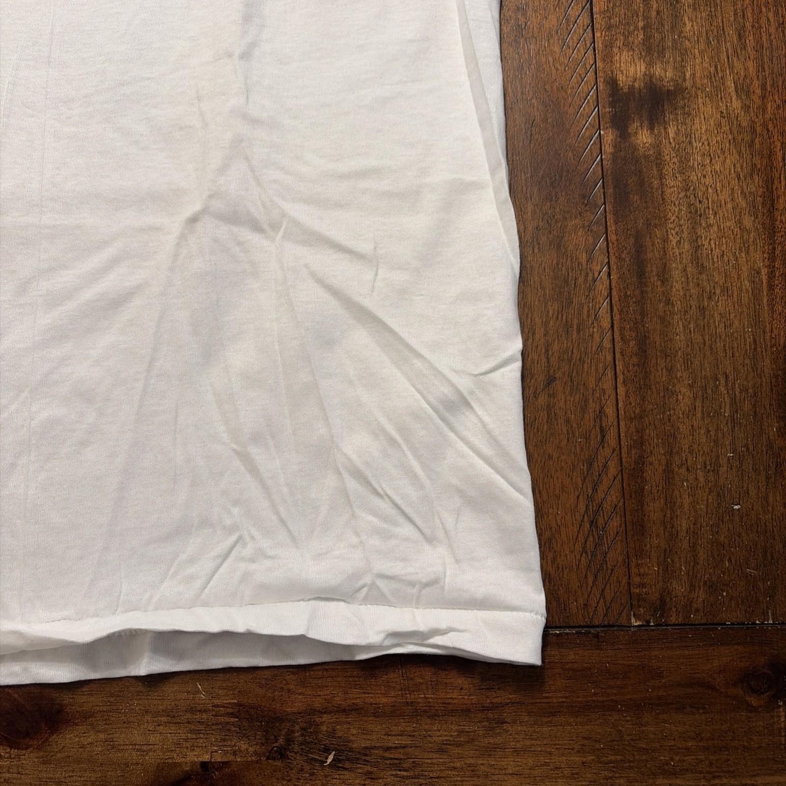 Hanes Vintage 80s Comfort Blend T-Shirt V Neck Men's M Undershirt Made USA 11 gallery