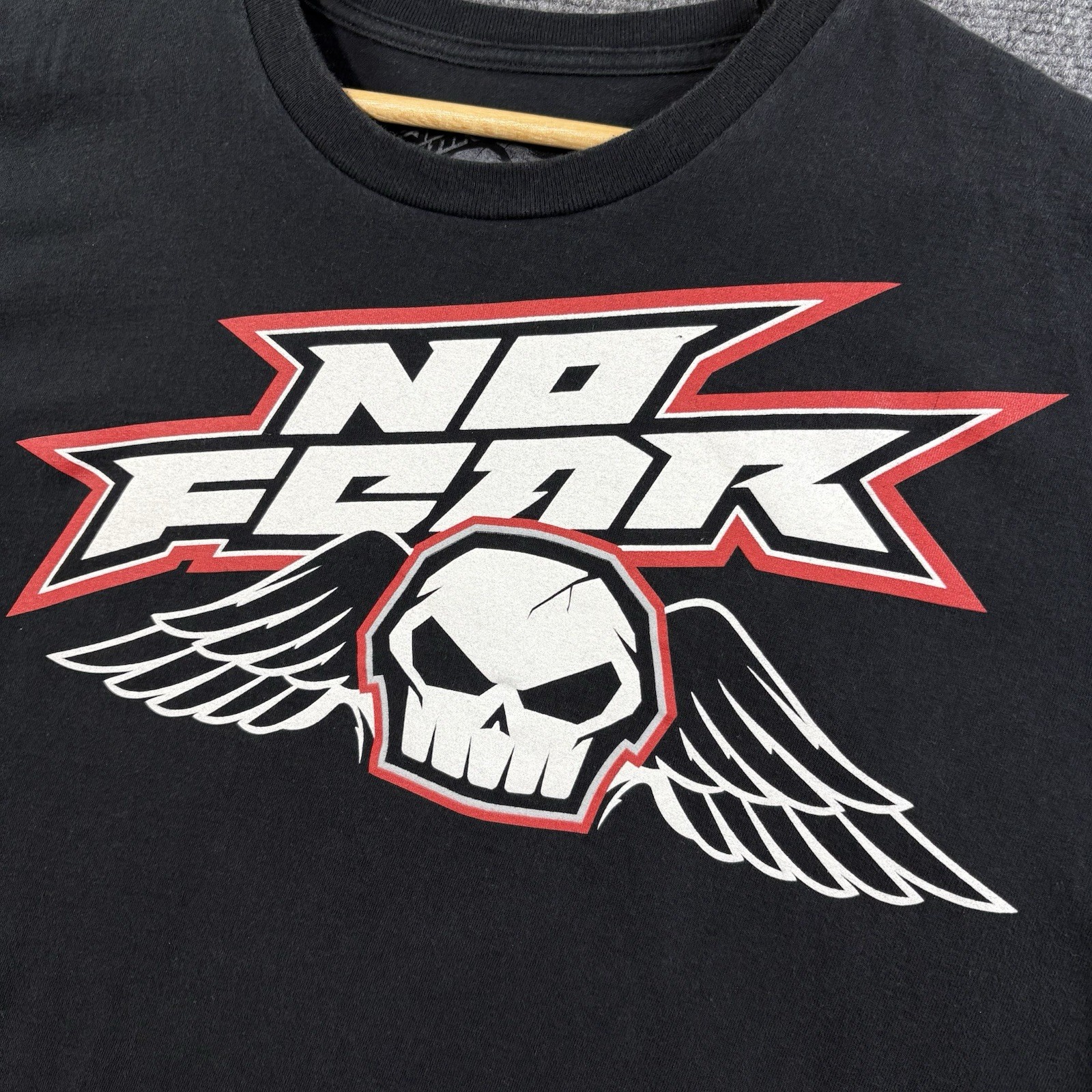 Y2K NO FEAR Shirt Mens L Black Skater Punk Rock Skull Wings Goth Skate gallery