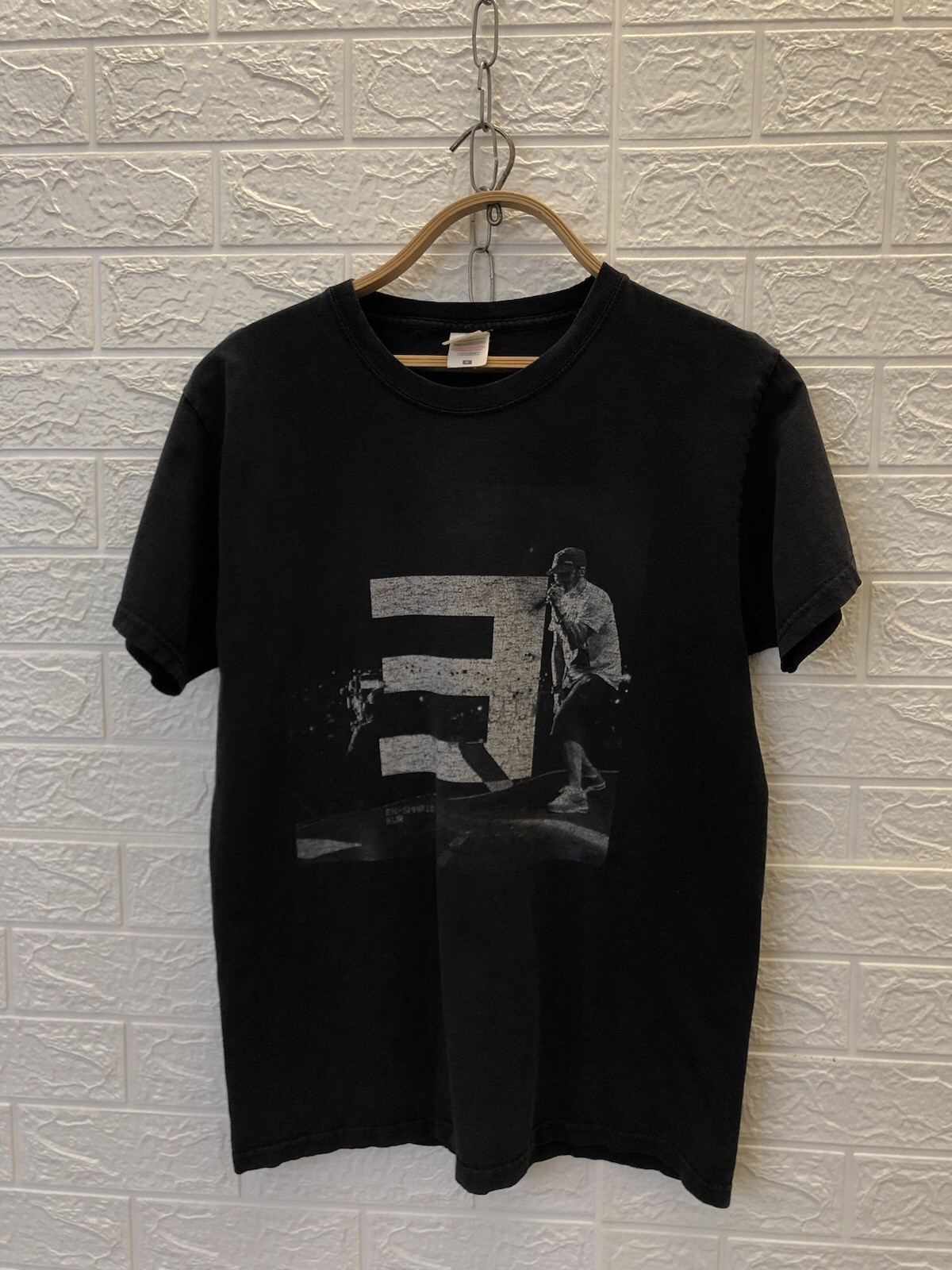 Vintage Eminem 2018 European Tour T-Shirt Hannover, Germany | Fruit of the Loom