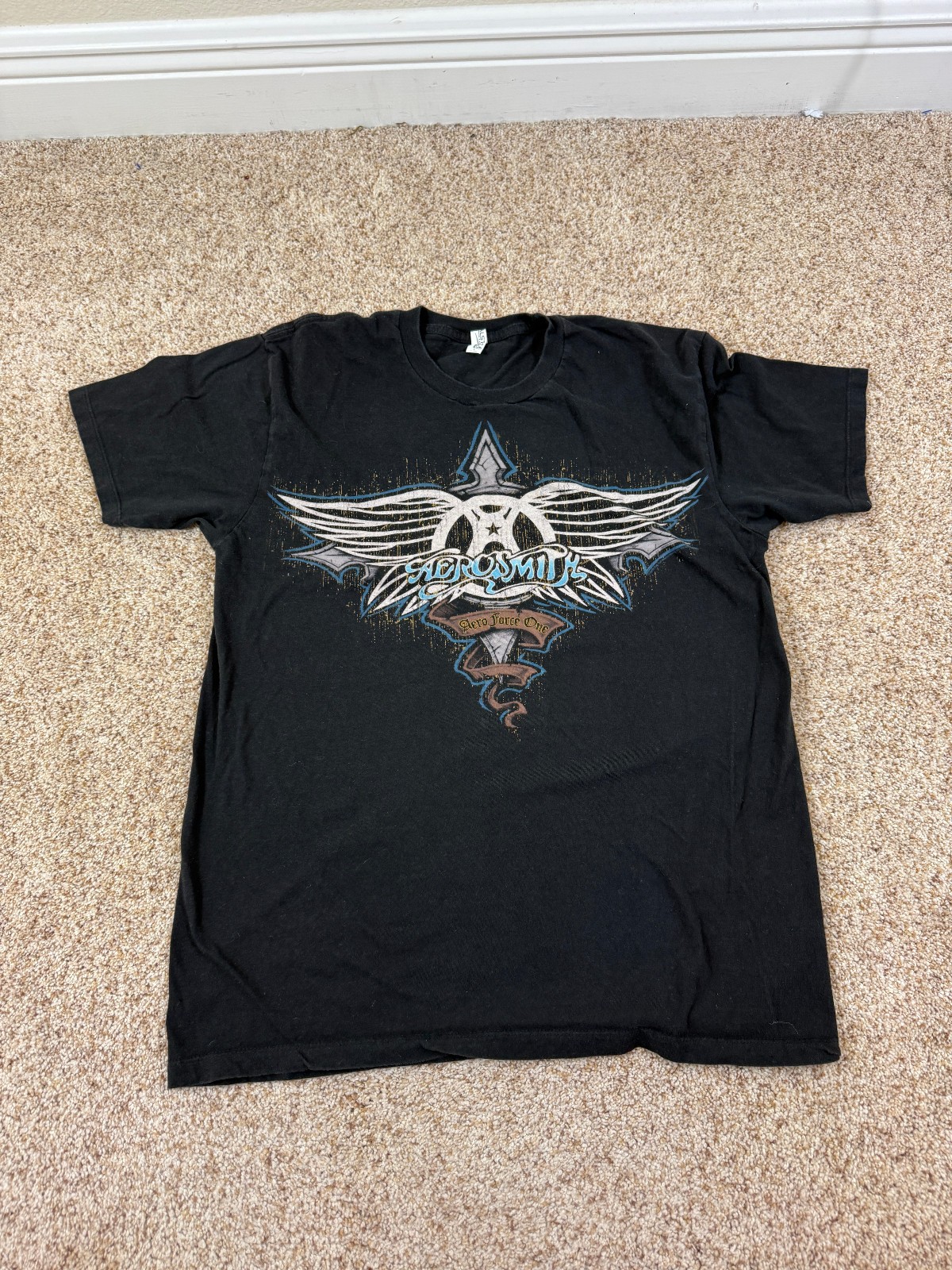 Aerosmith Aero Force One Band T Shirt Black Graphic Tee Wings Spellout Size M gallery