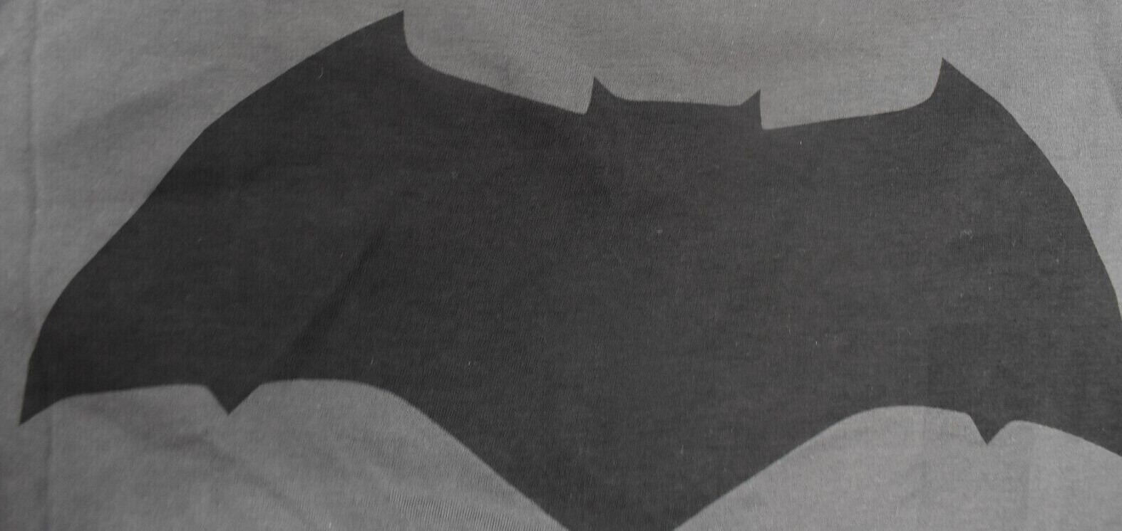 DC Comics Movie Mens Batman Dawn of Justice Bat Logo Shirt NWT S, M, L, XL gallery