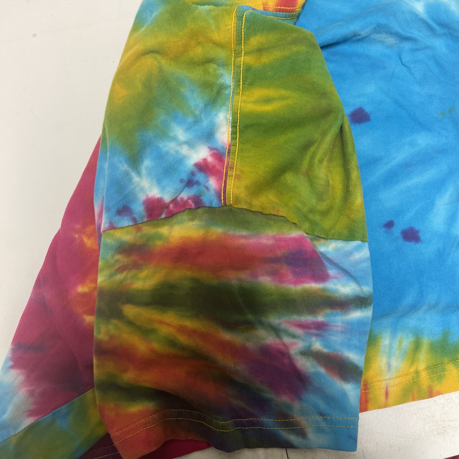 U.S. Coast Guard Rainbow Tie Dye Shirt Men’s Size XL gallery