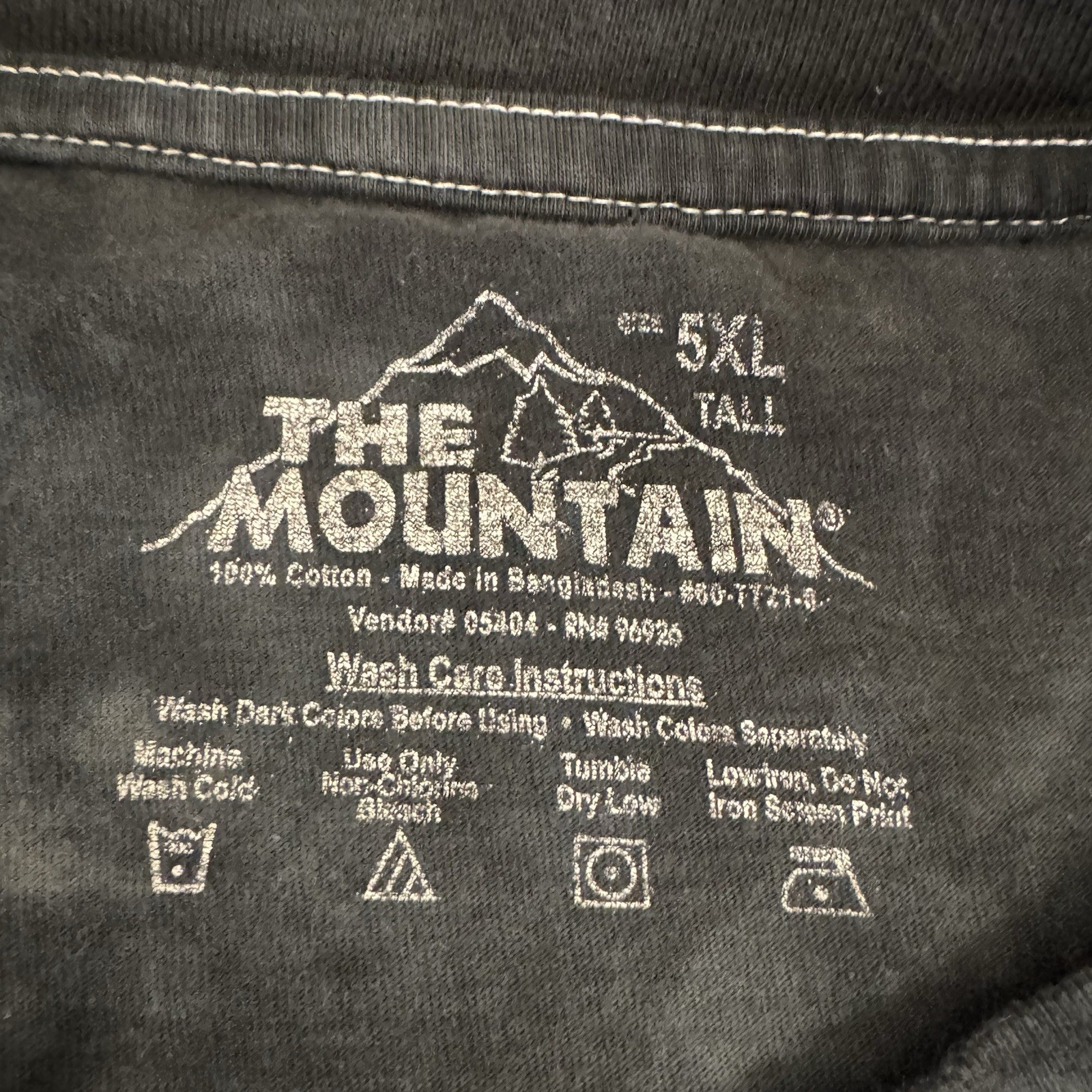 The Mountain Shirt Mens 5XLT Gray Shark Attack Ripping Y2K gallery