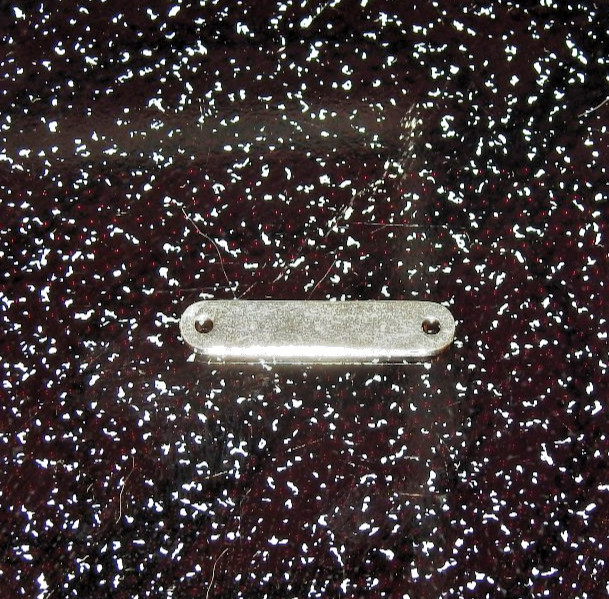 Nautica metal tag from apparel item - silver-tone. 1" Long x 3/16" Tall gallery
