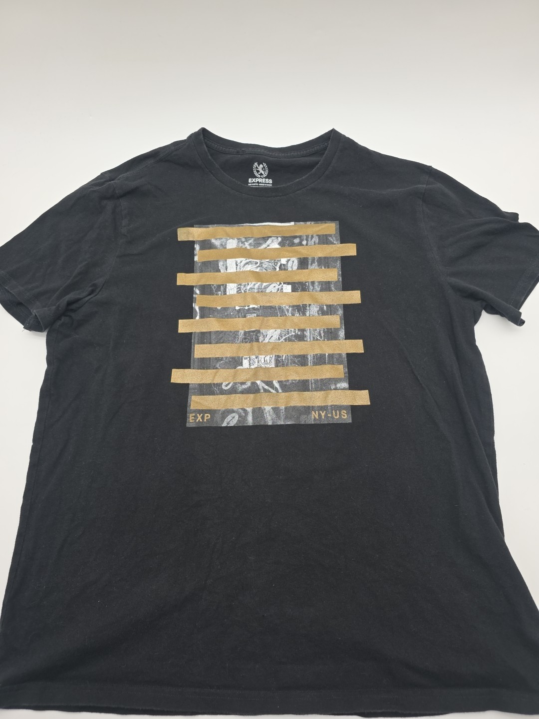 Express T-Shirt Men XL Black Graphic Tee.#44935