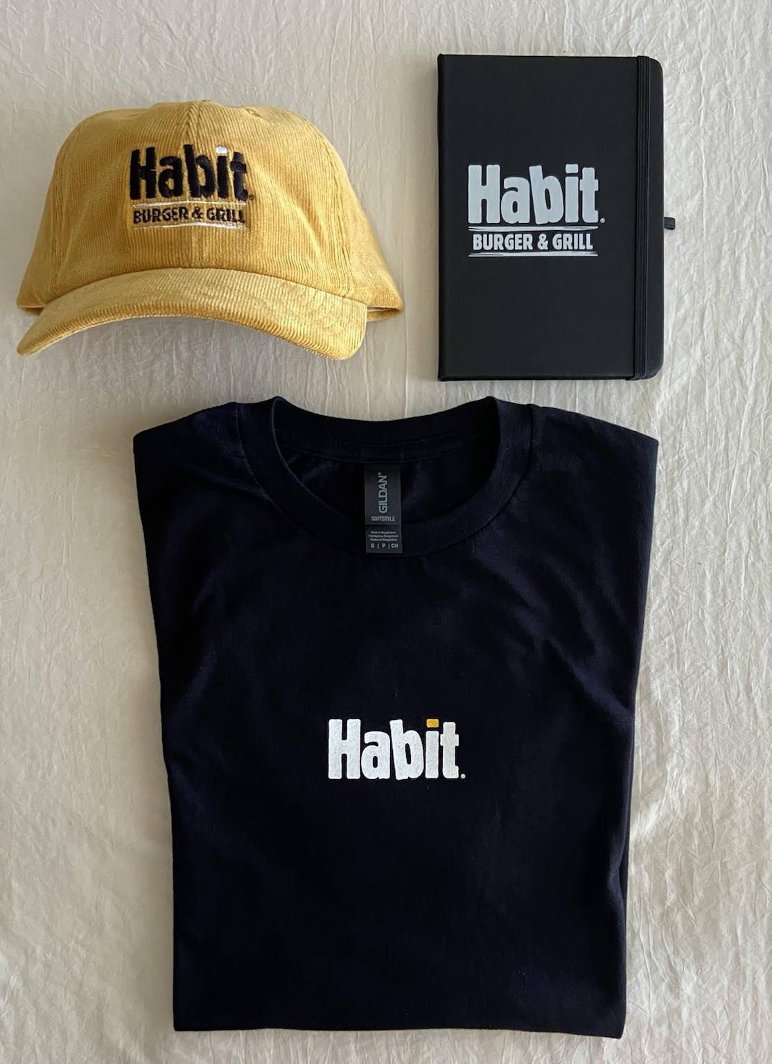 Habit Burger Gift Bundle T-Shirt Small + Hat + Notebook + Drawstring Bag NWT 🔥