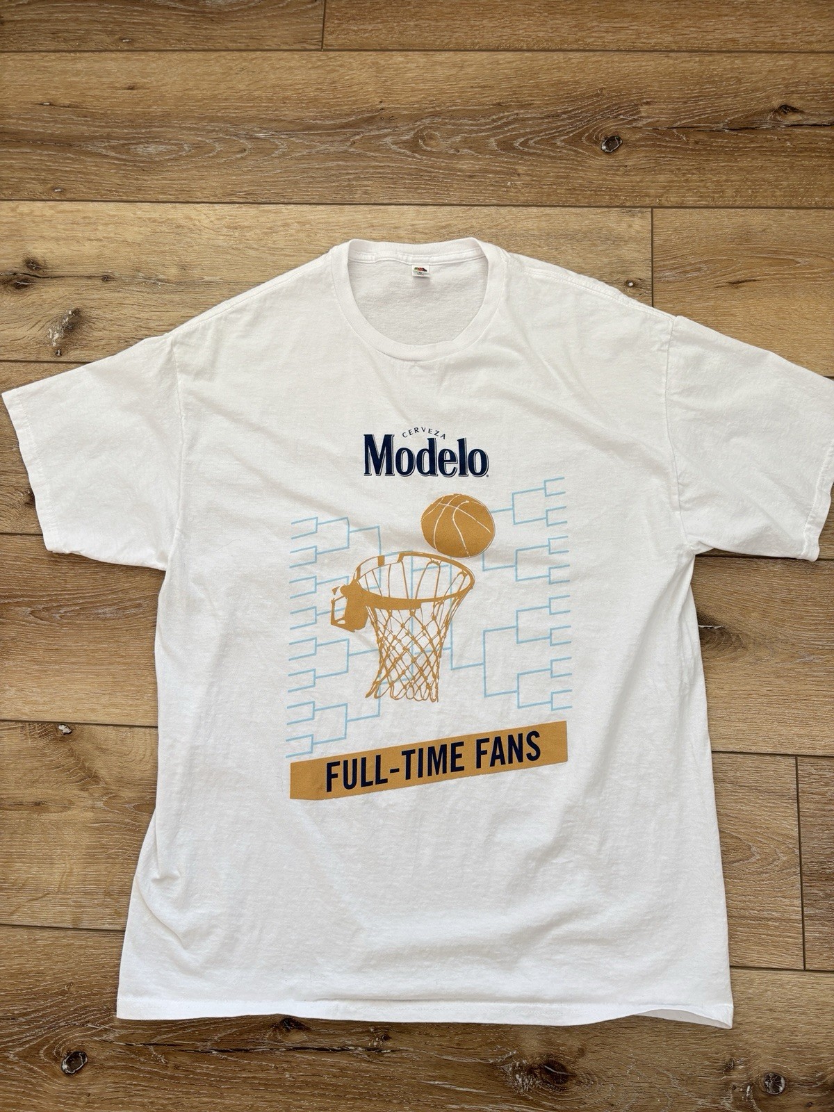 Modelo Cerveza Beer T-shirt Basketball Hoops "FULL-TIME FANS" Adult Large gallery