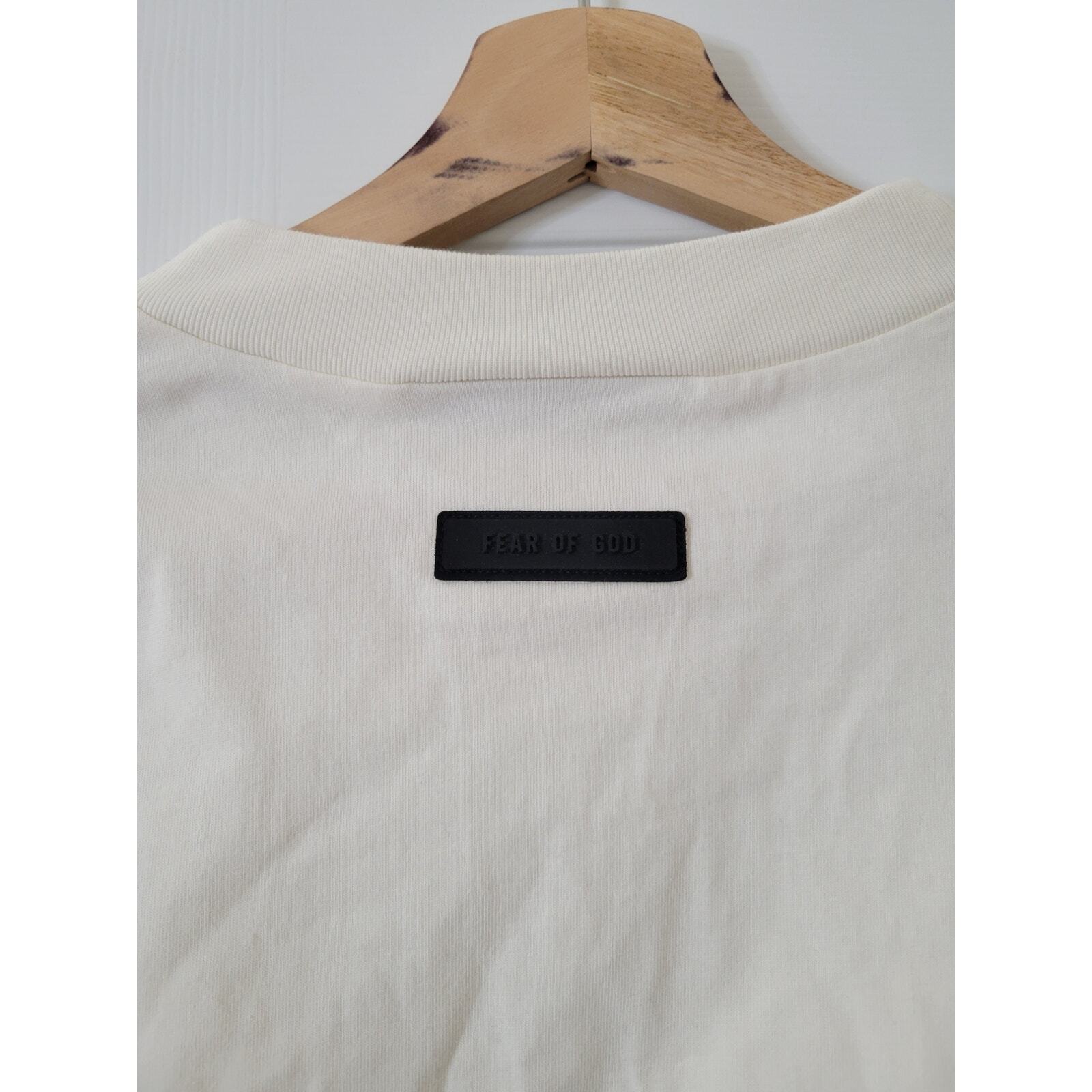FEAR OF GOD - ESSENTIALS CORE LONG SLEEVE TEE - CLOUD DANCER - M NWT gallery