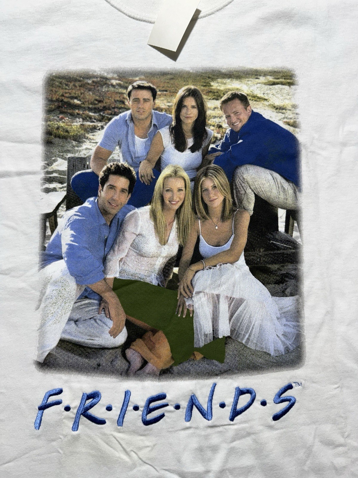 VTG 04” NBC Store FRIENDS Embroidered Logo TV Show Cast White T-Shirt Sz XL NWT gallery