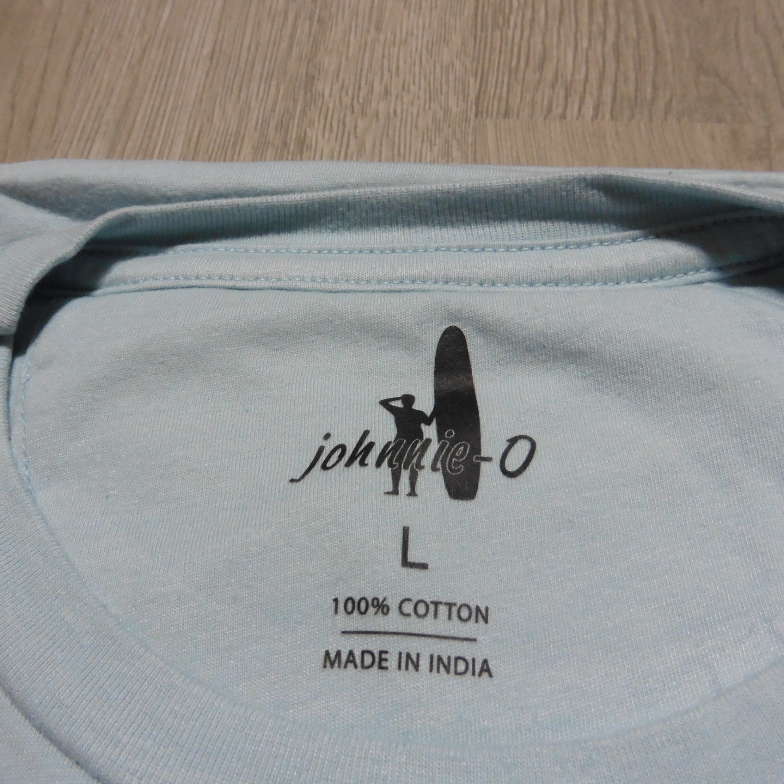 Johnnie-O Men's Large T-Shirt Blue SS Crew Neck Flawed gallery