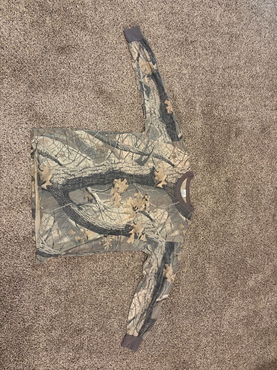 Vintage RedHead Realtree Hardwoods 20-200 Camo Long Sleeve Pocket T-Shirt