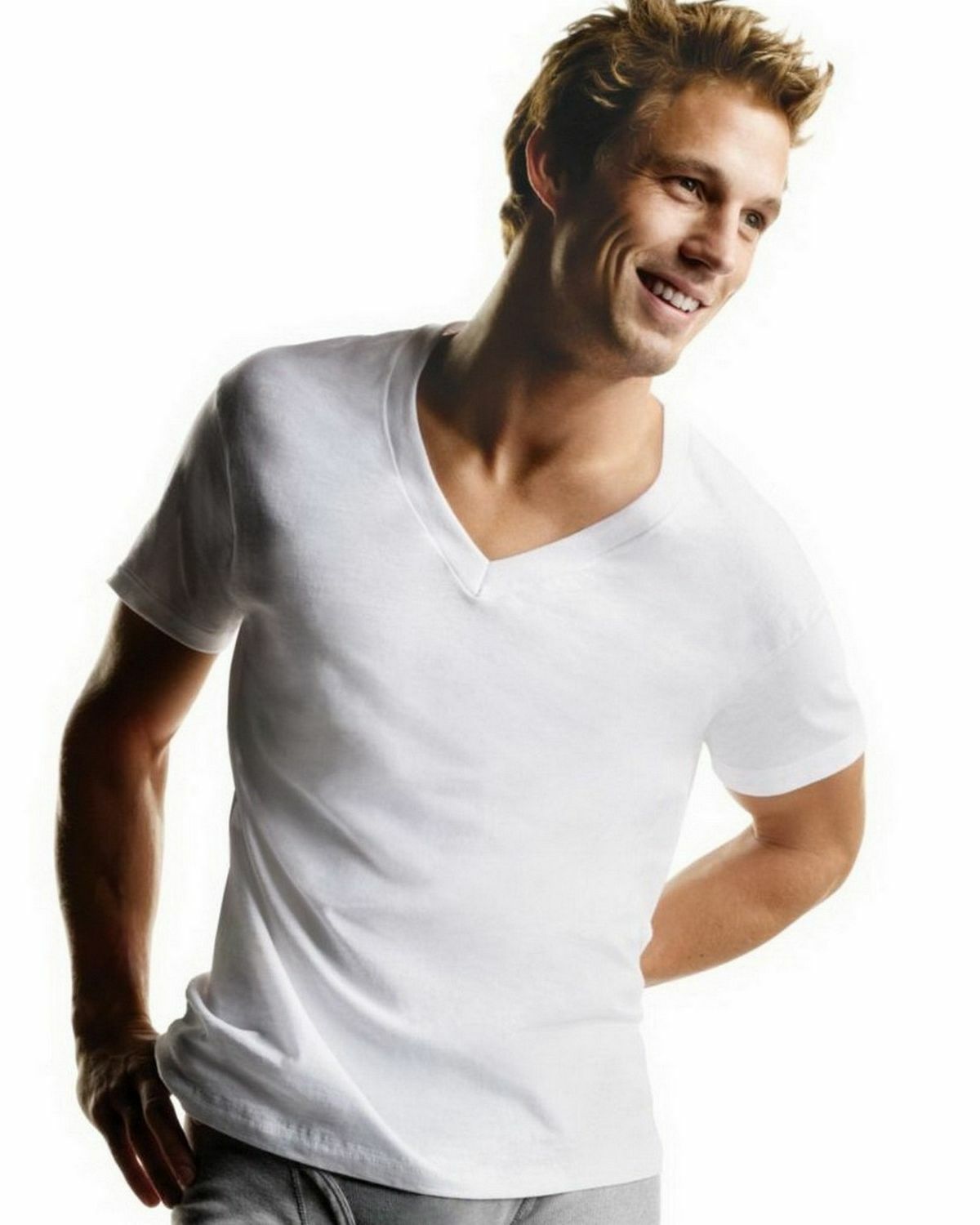 Hanes Men's TAGLESS V-Neck Undershirt 6-Pack-777VP6 gallery