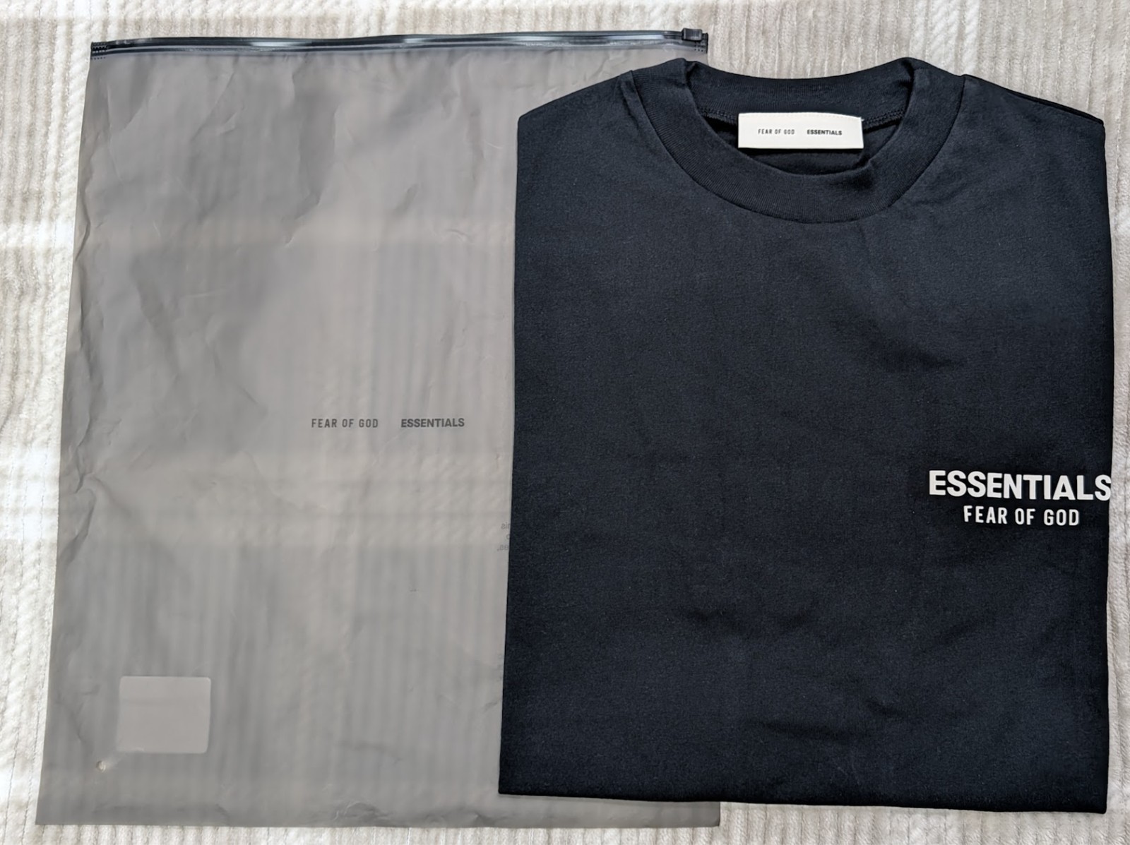 Fear of God Essentials Classic Tee 'Jet Black' M Size Oversized T-Shirt FOG NWT gallery
