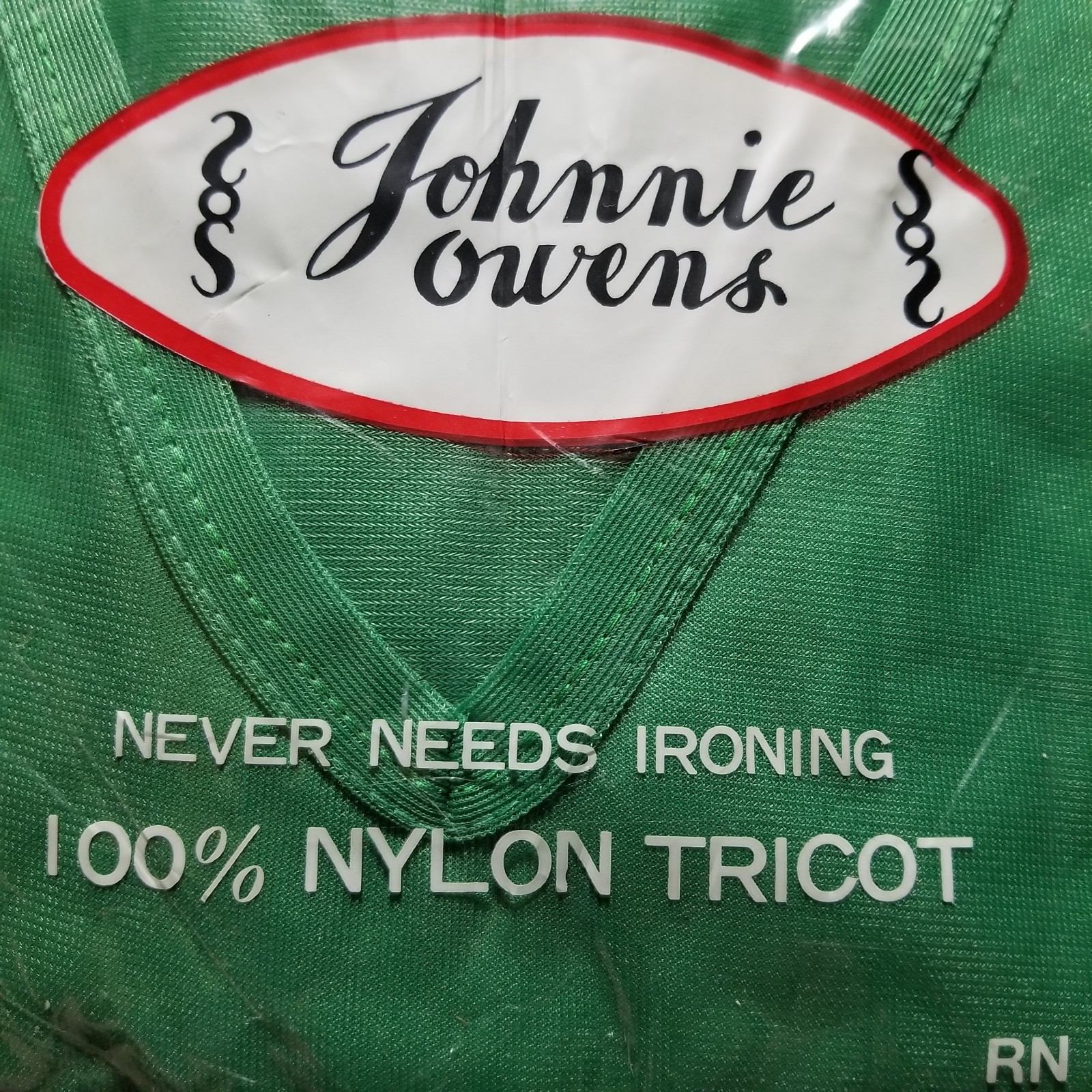 JOHNNIE OWENS Green V Neck T Shirt Small 34-36 Vtg 70's No Iron New in Package gallery