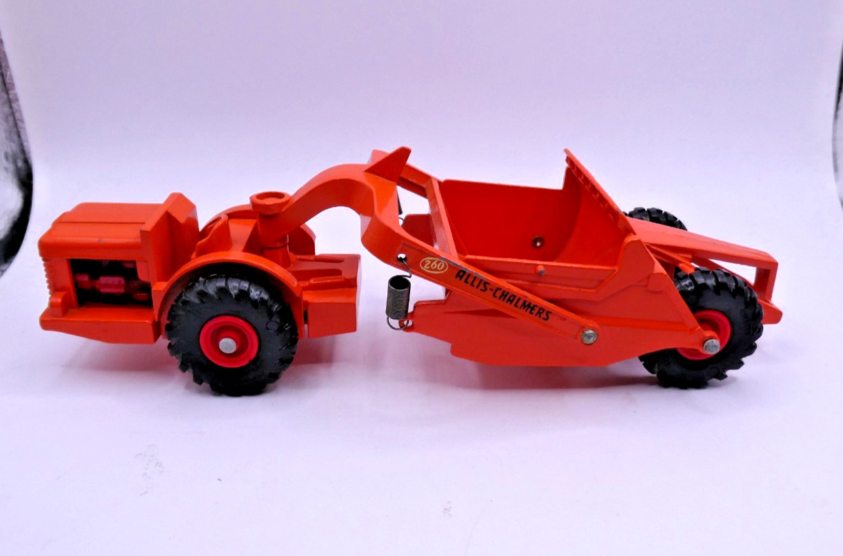 Vintage Matchbox Lesney King Size K-6-A-2 Allis Chalmers w/red wheels