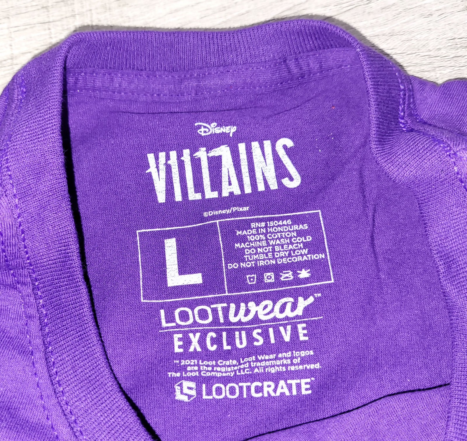 Disney Villains Evil Queen Purple Adult Graphic T Shirt M Medium NEW Loot Crate gallery